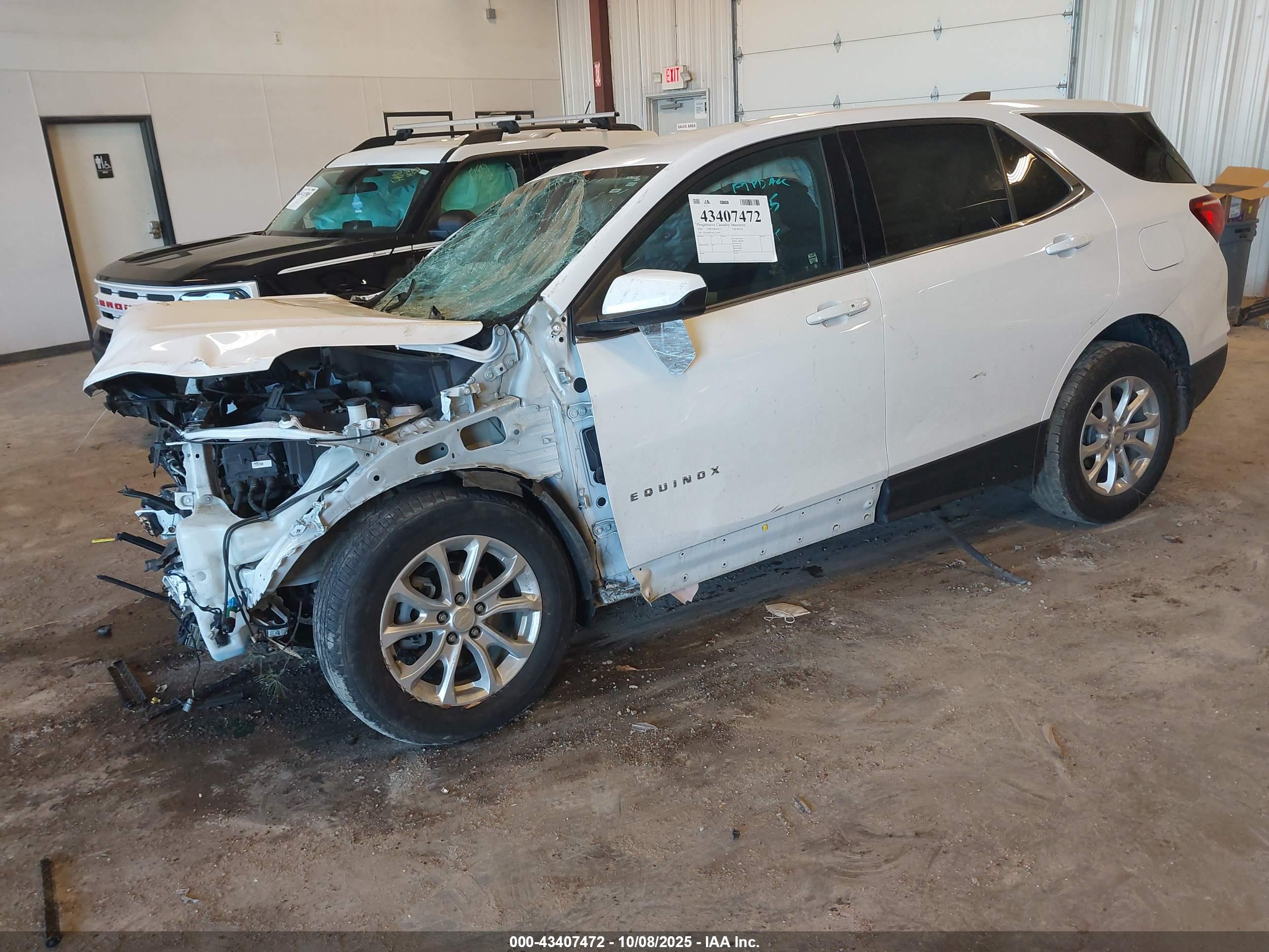 CHEVROLET EQUINOX image 2
