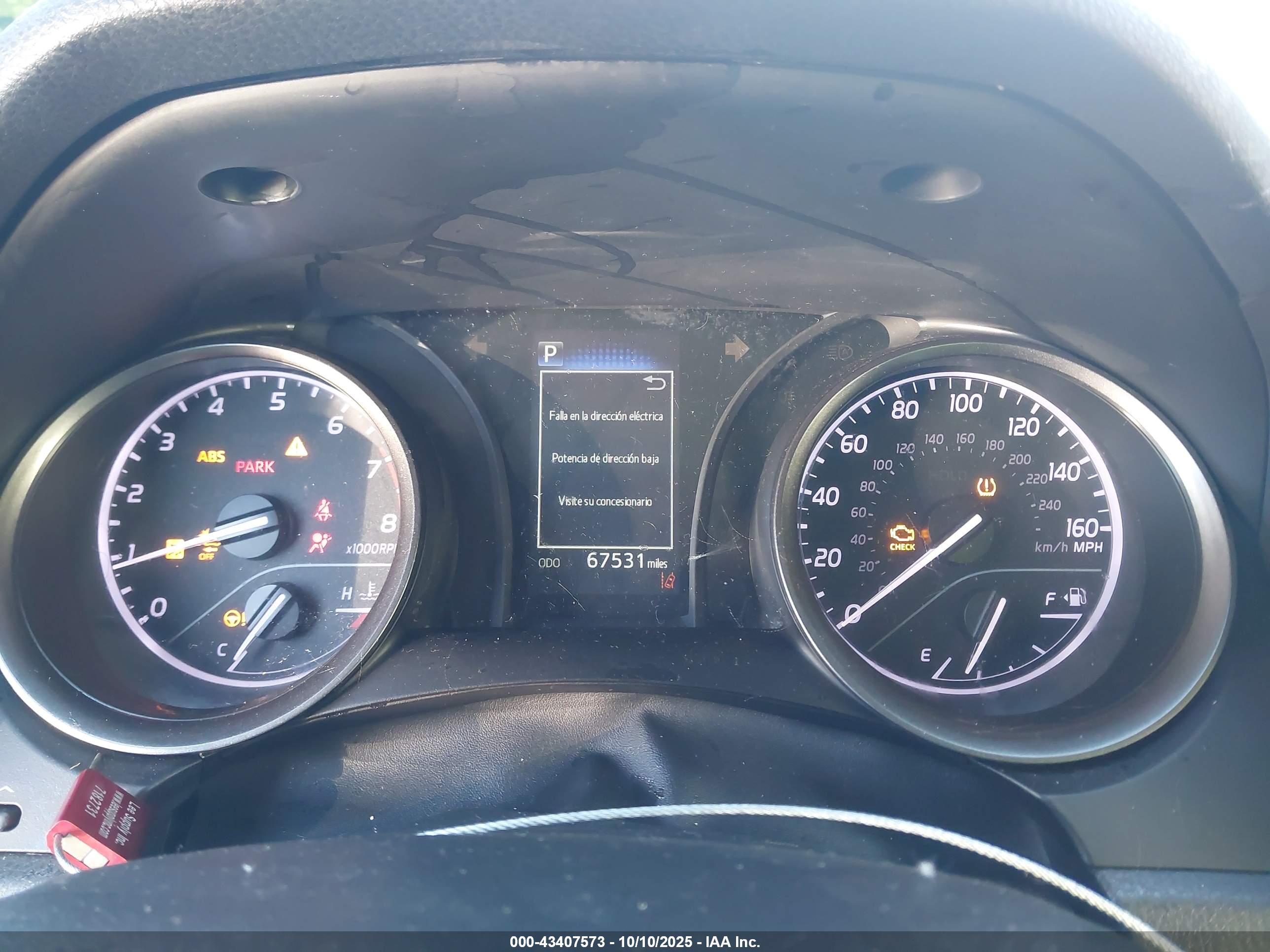 TOYOTA CAMRY image 7
