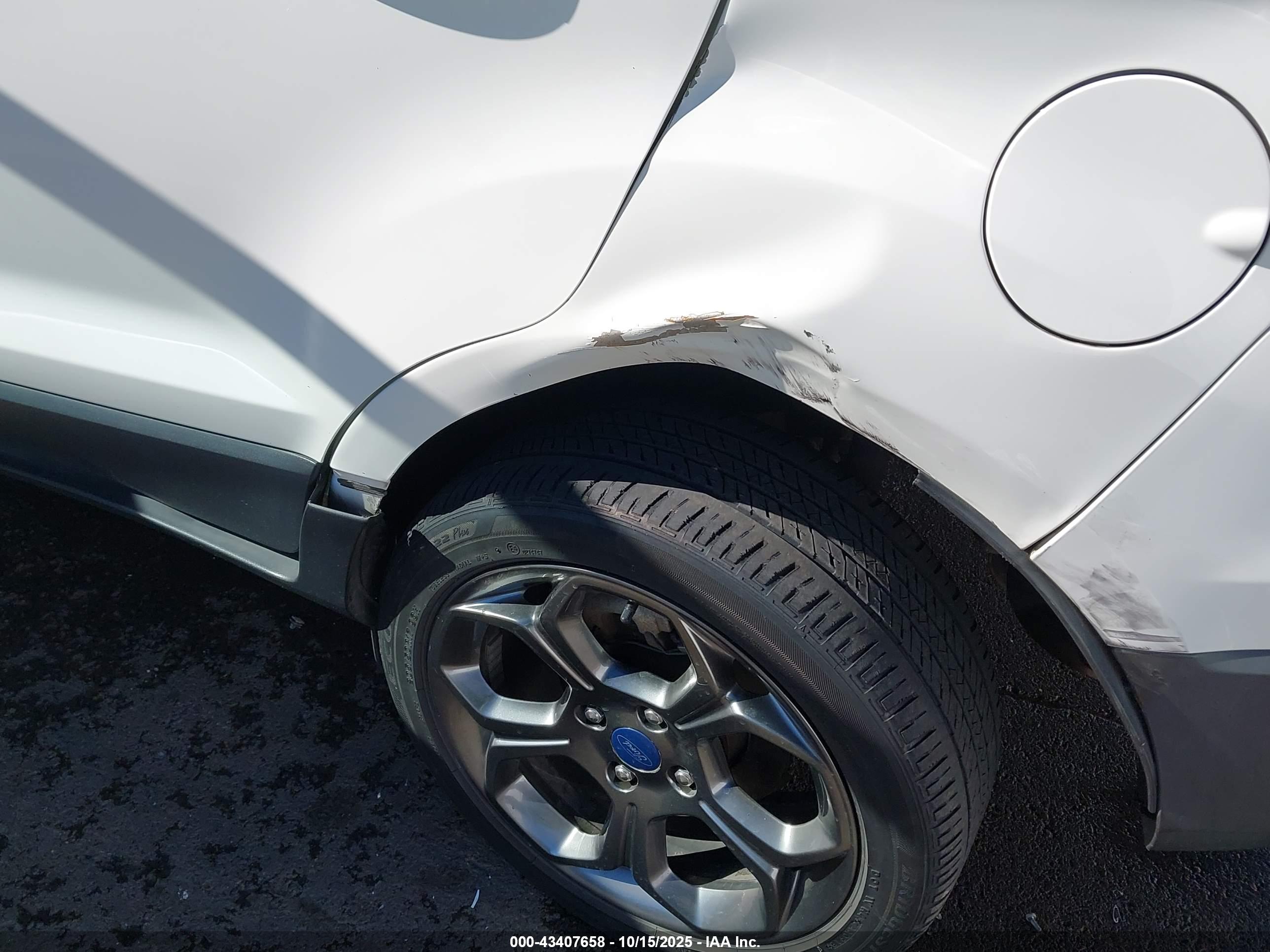 FORD ECOSPORT image 6