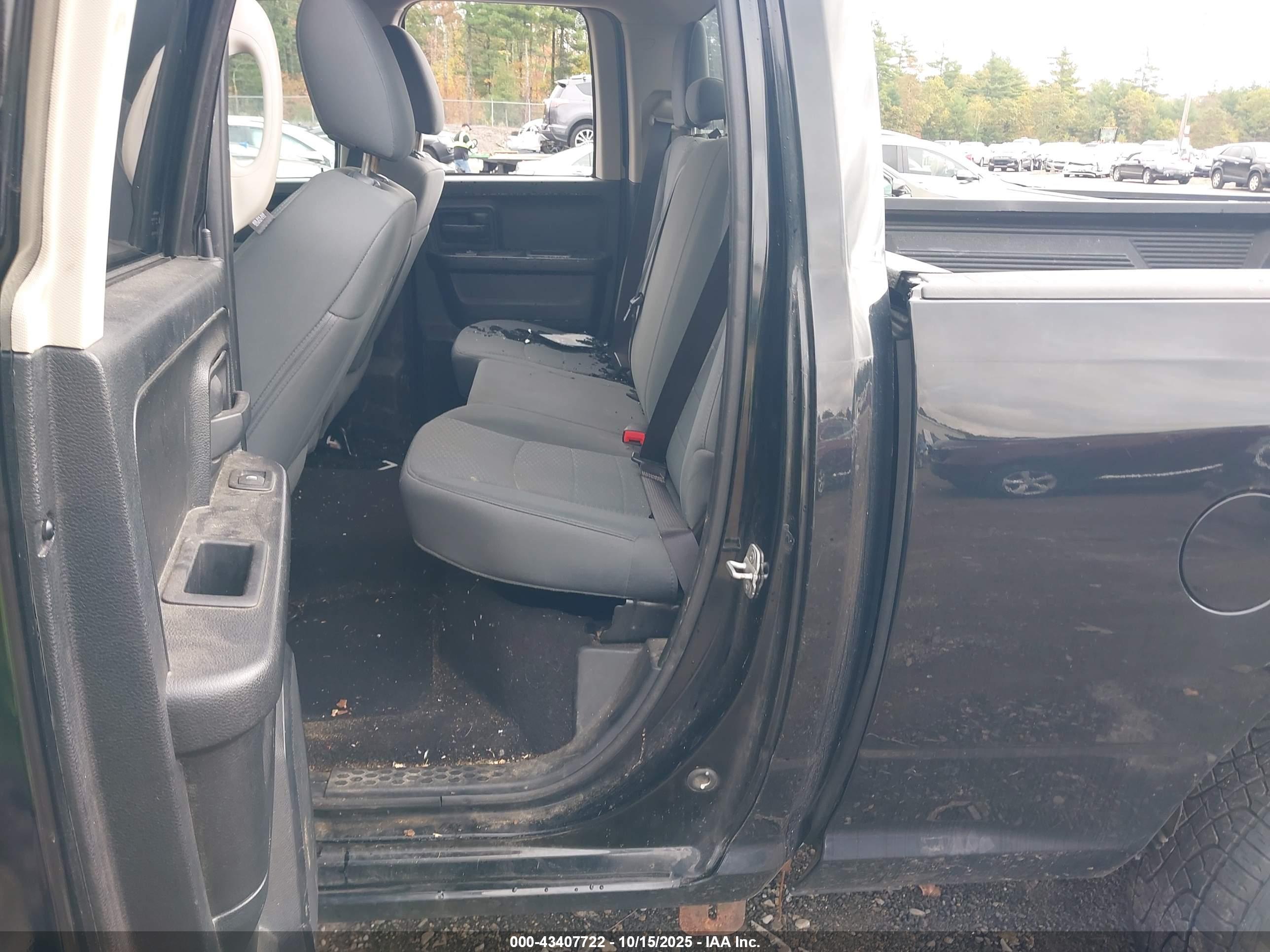 RAM 1500 image 8