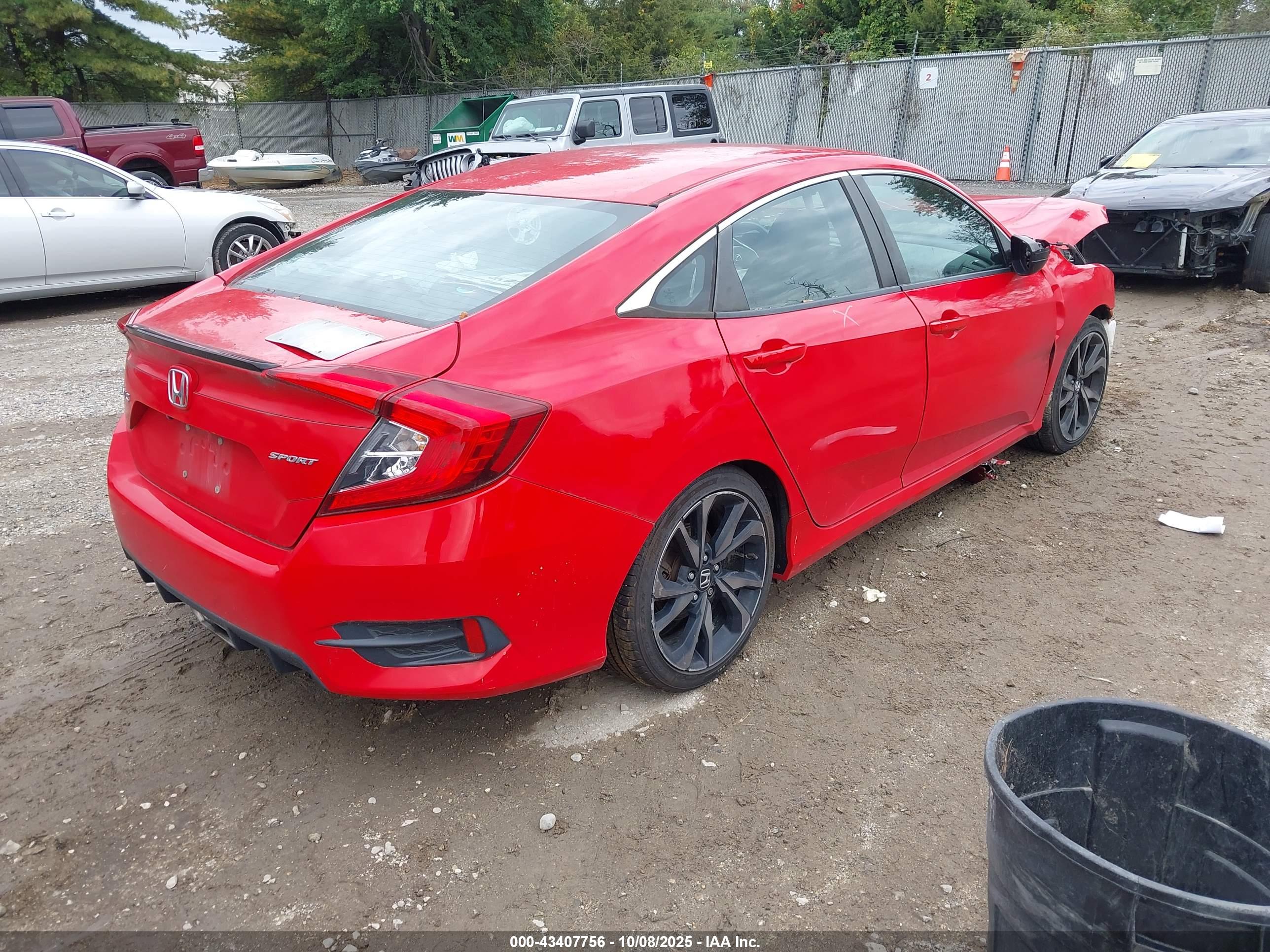 HONDA CIVIC image 4