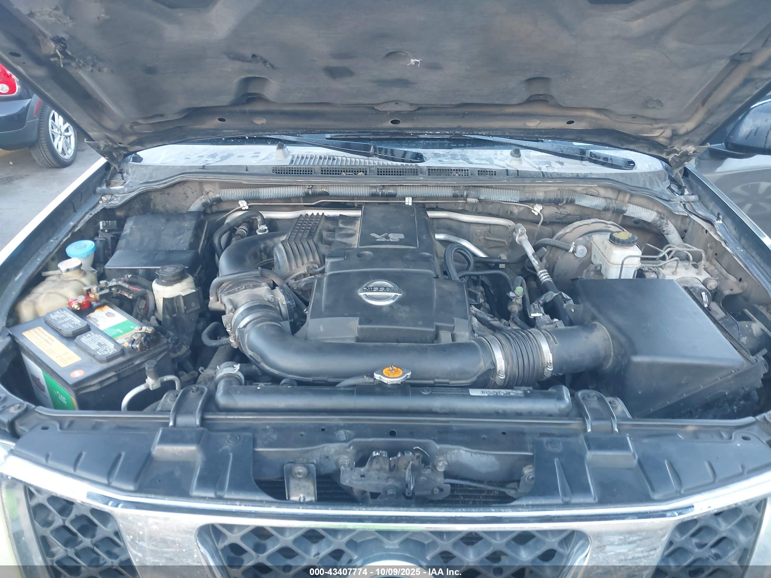 NISSAN FRONTIER image 10