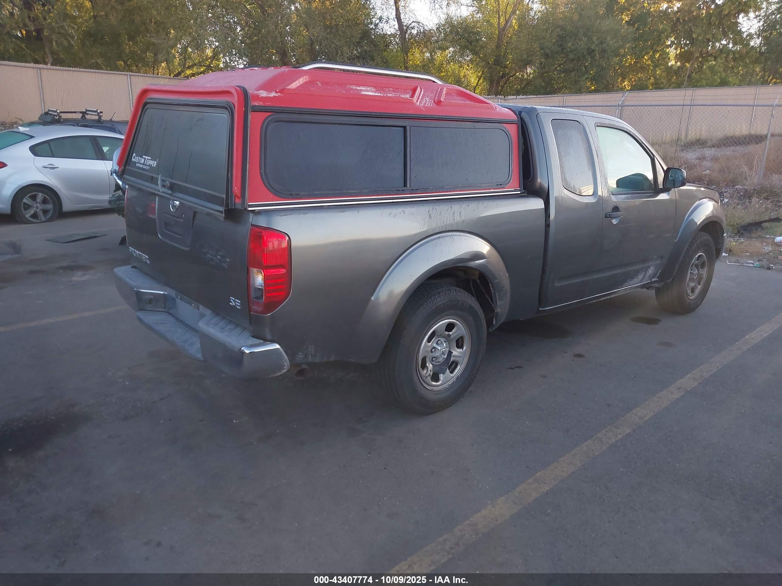 NISSAN FRONTIER image 4