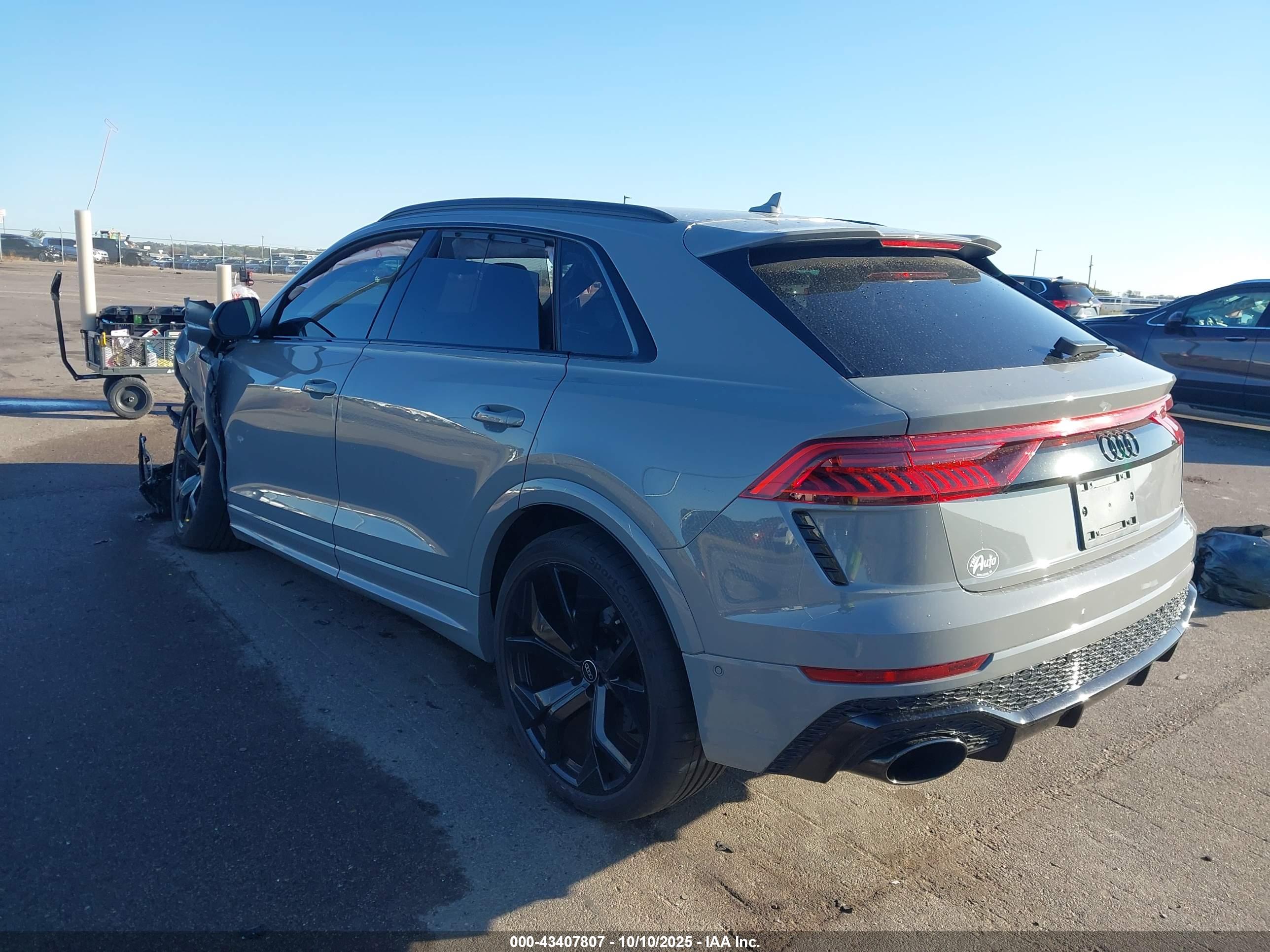 AUDI RS image 3