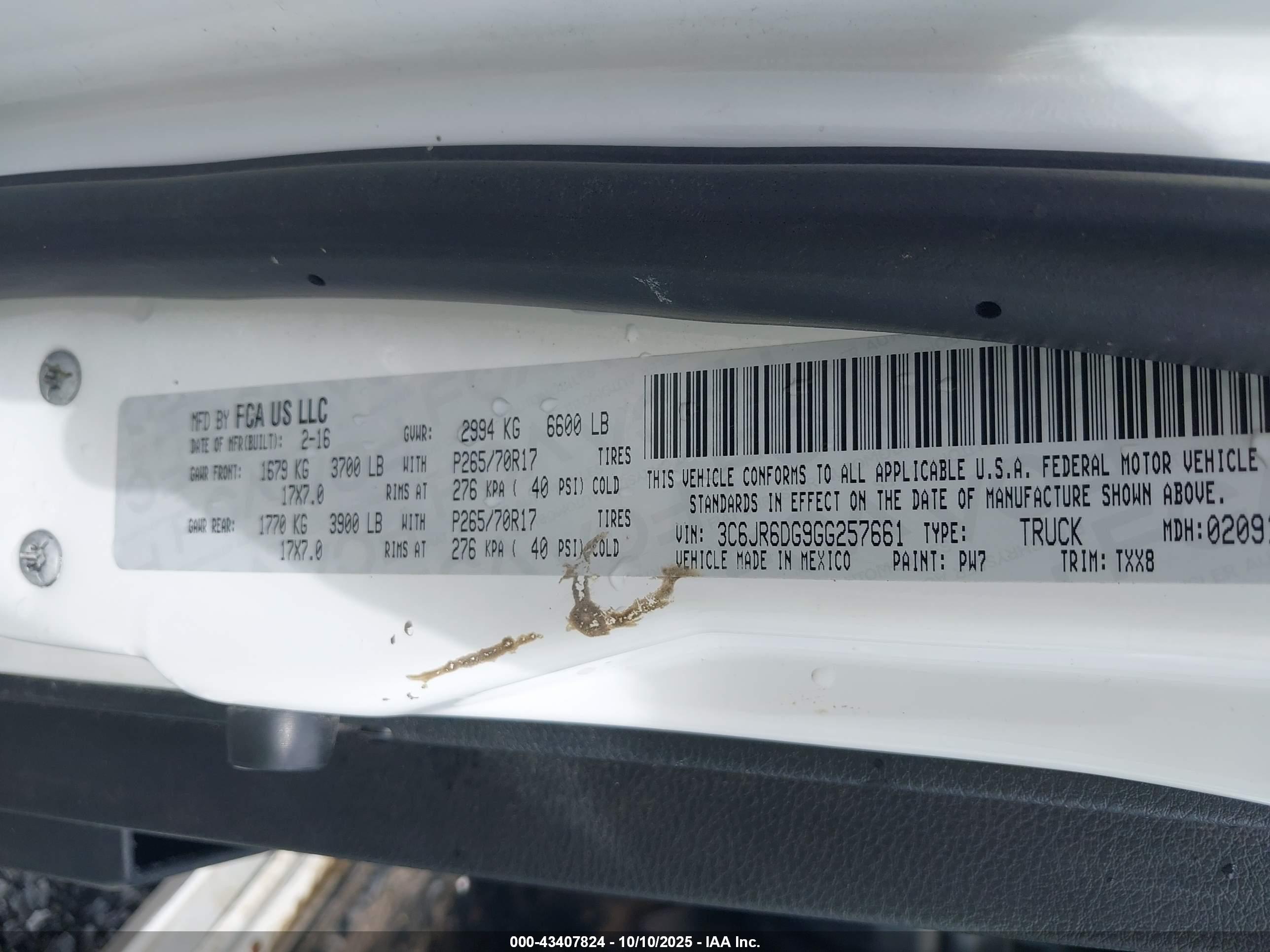 RAM 1500 image 9