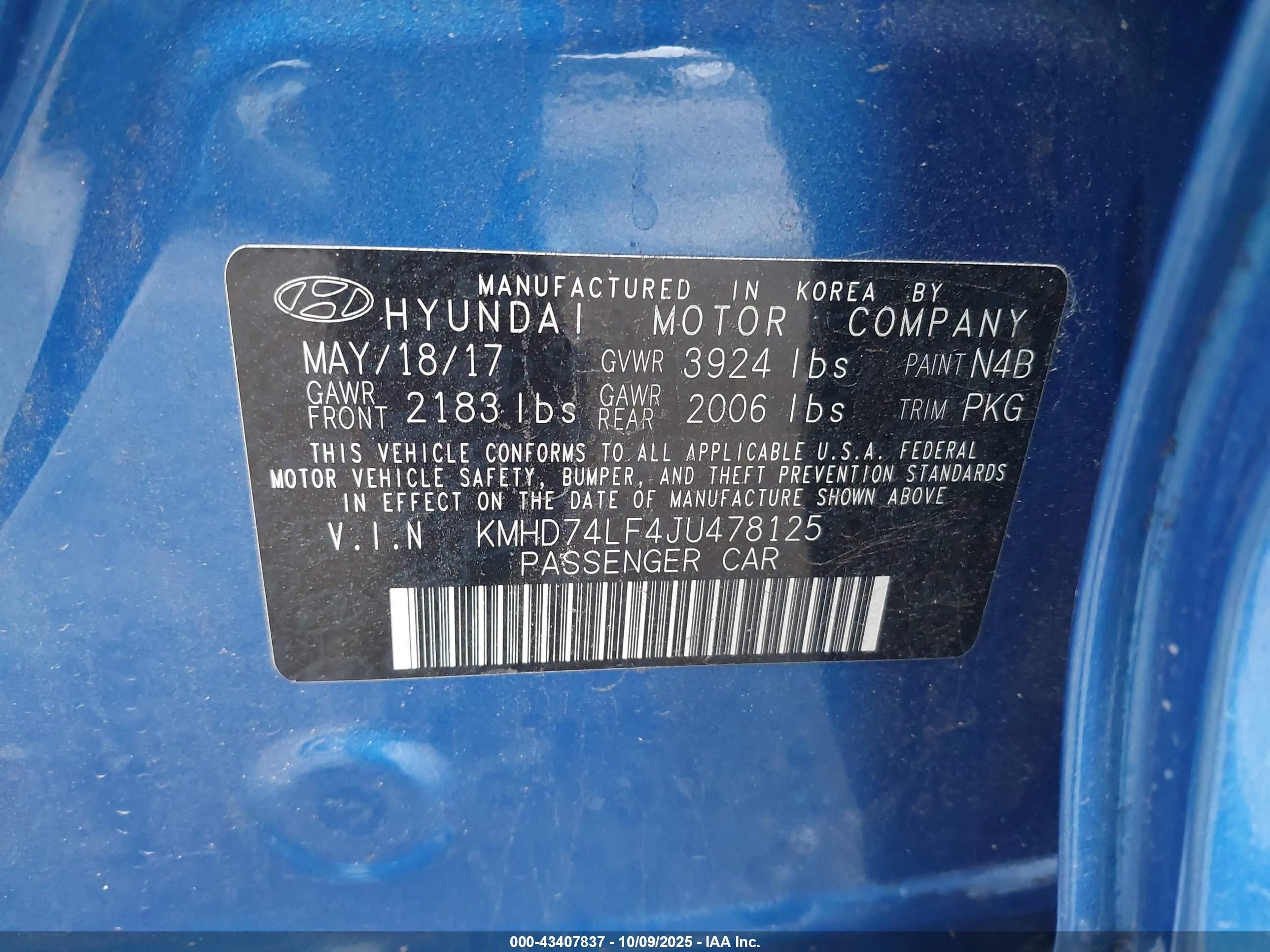 HYUNDAI ELANTRA image 9