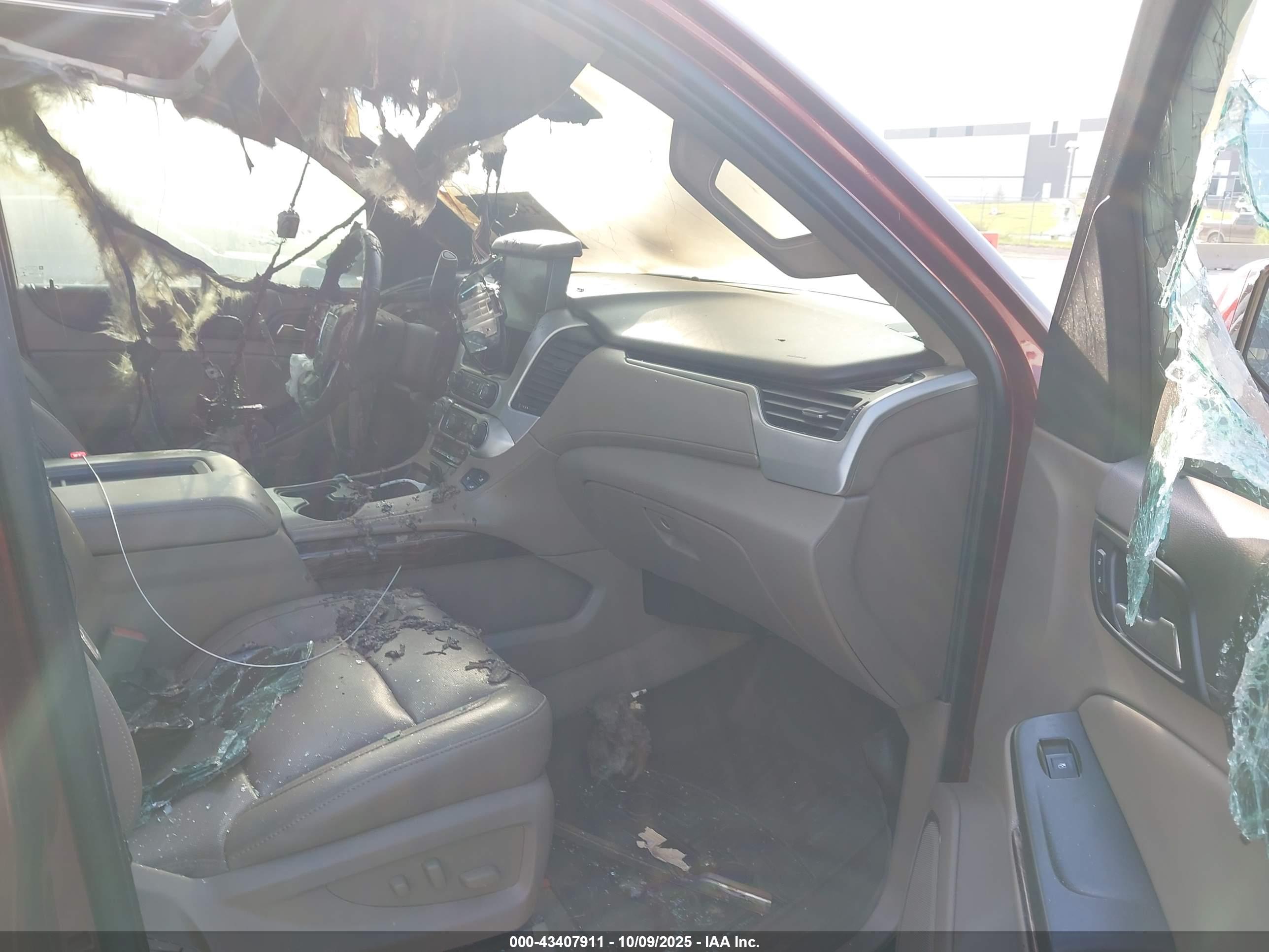 GMC YUKON image 5