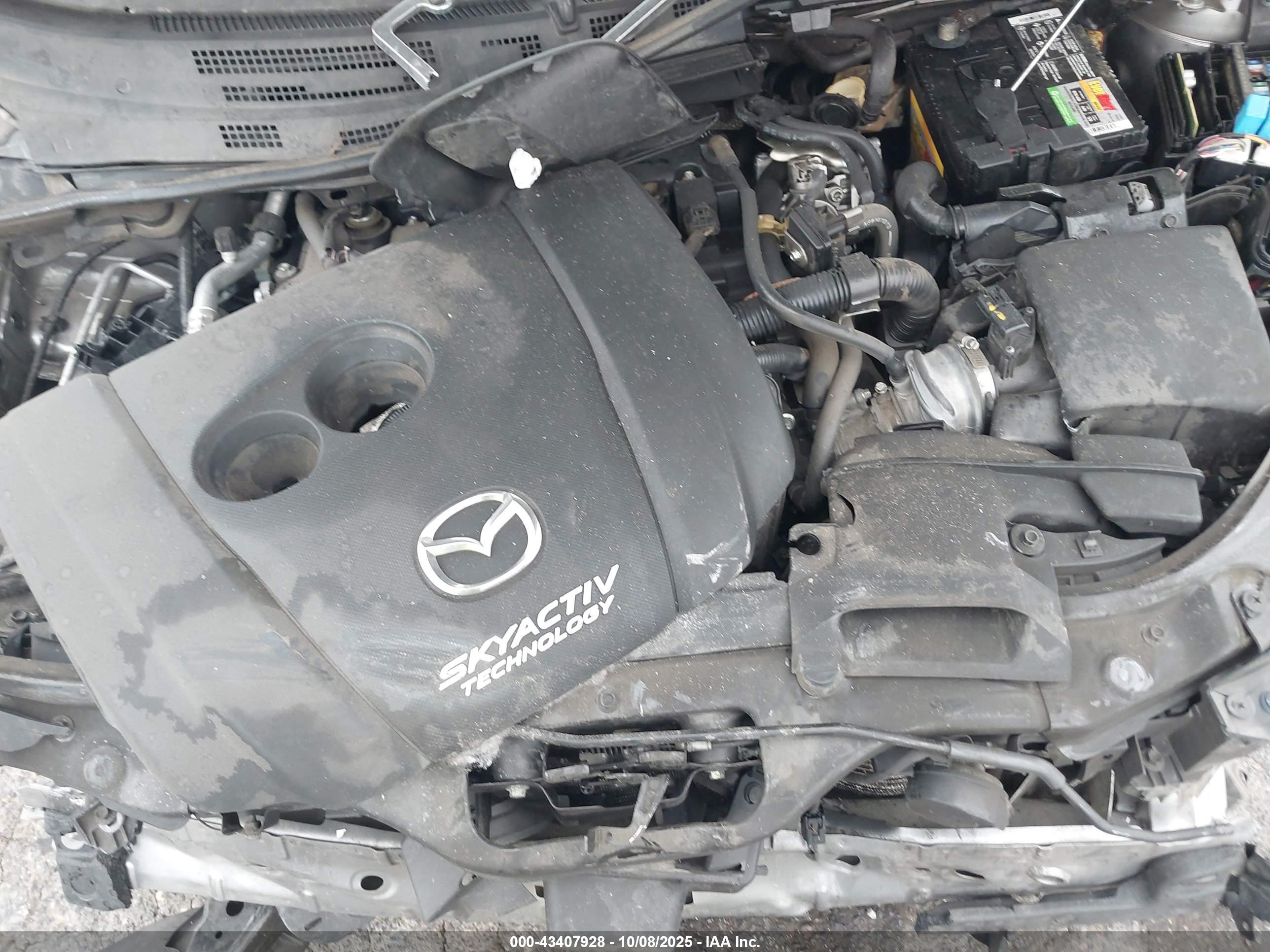 MAZDA MAZDA3 image 10