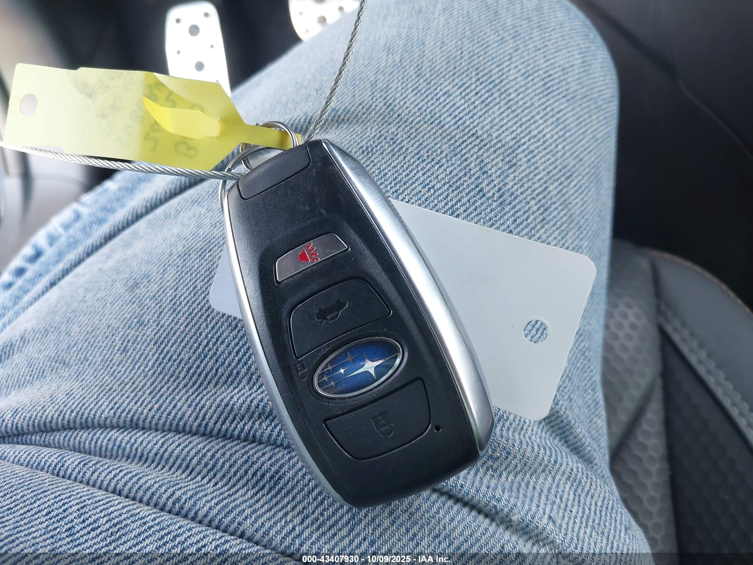 SUBARU FORESTER image 11