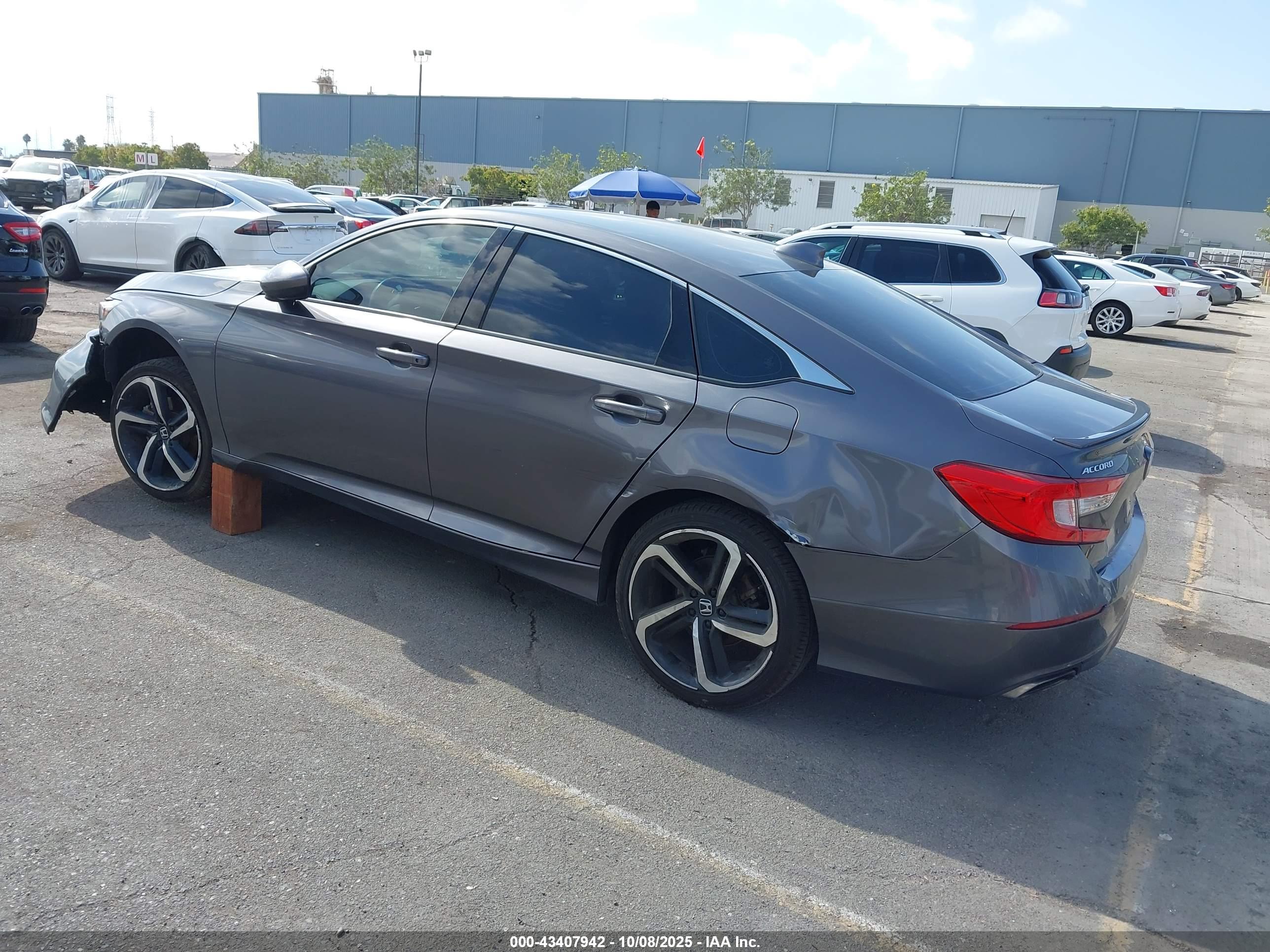 HONDA ACCORD image 3