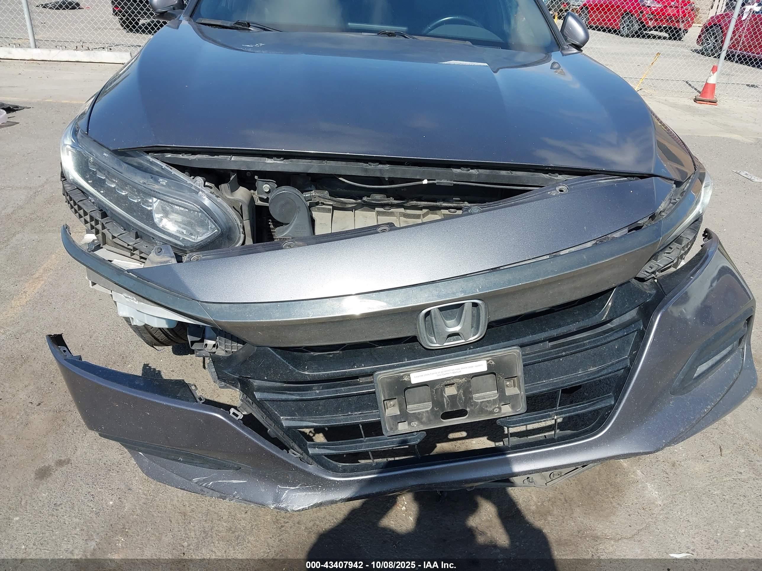 HONDA ACCORD image 6