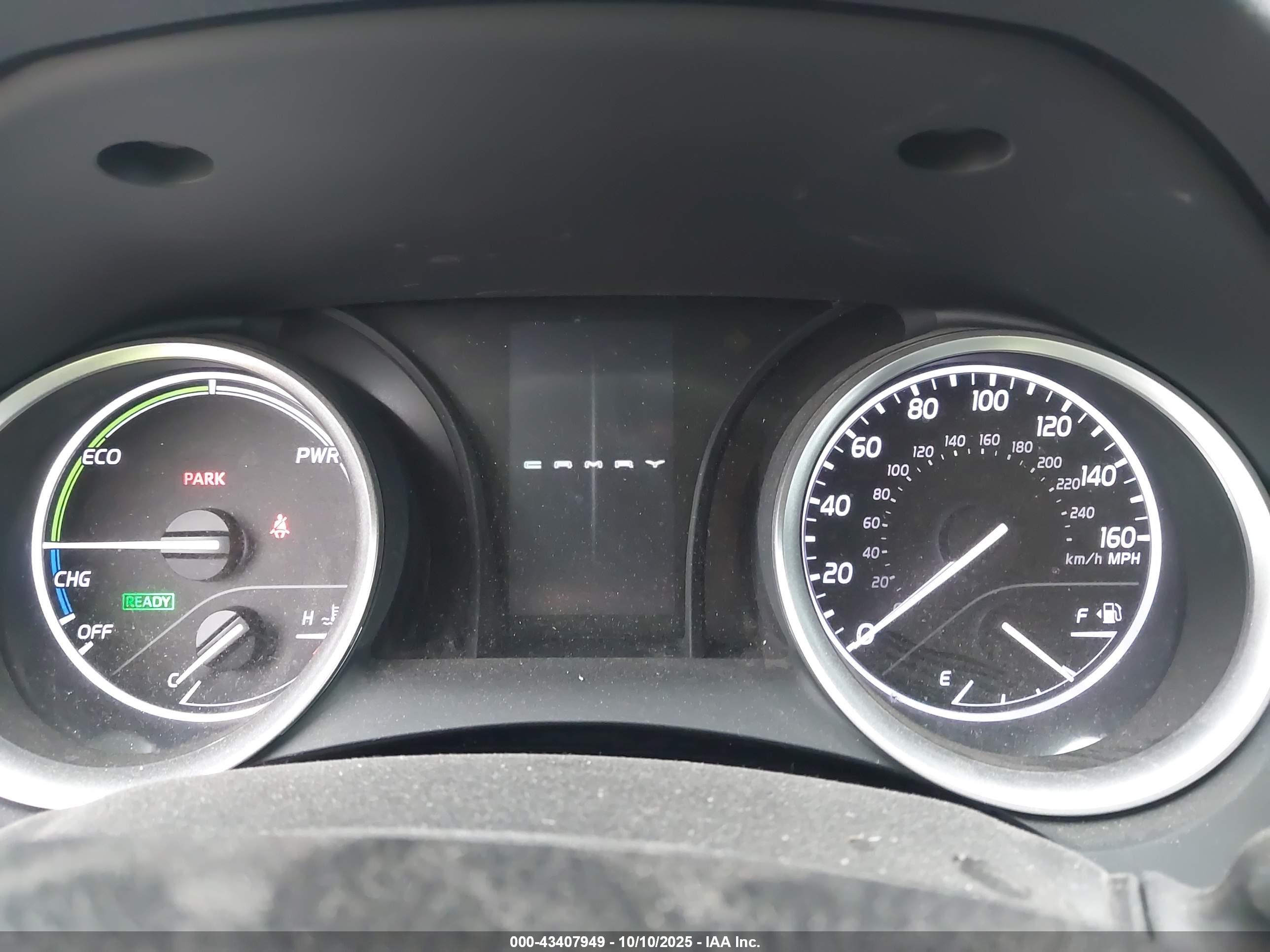 TOYOTA CAMRY image 7