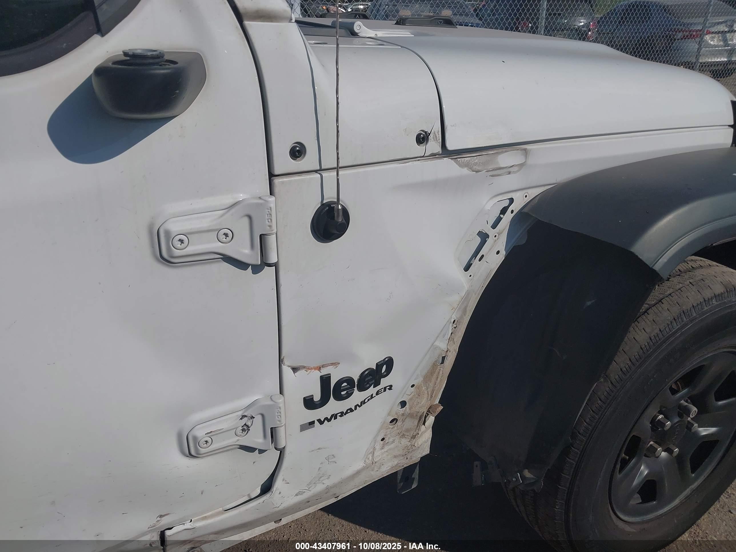 JEEP WRANGLER image 6