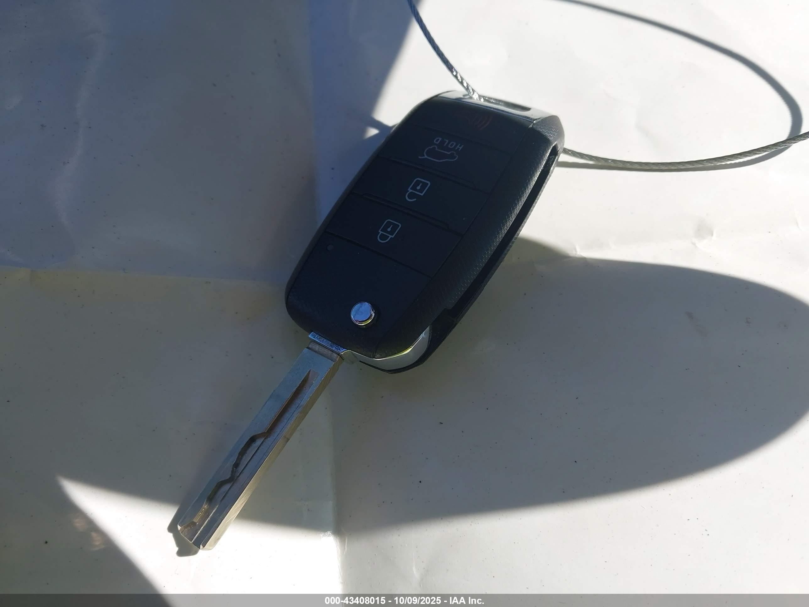 KIA SORENTO image 11