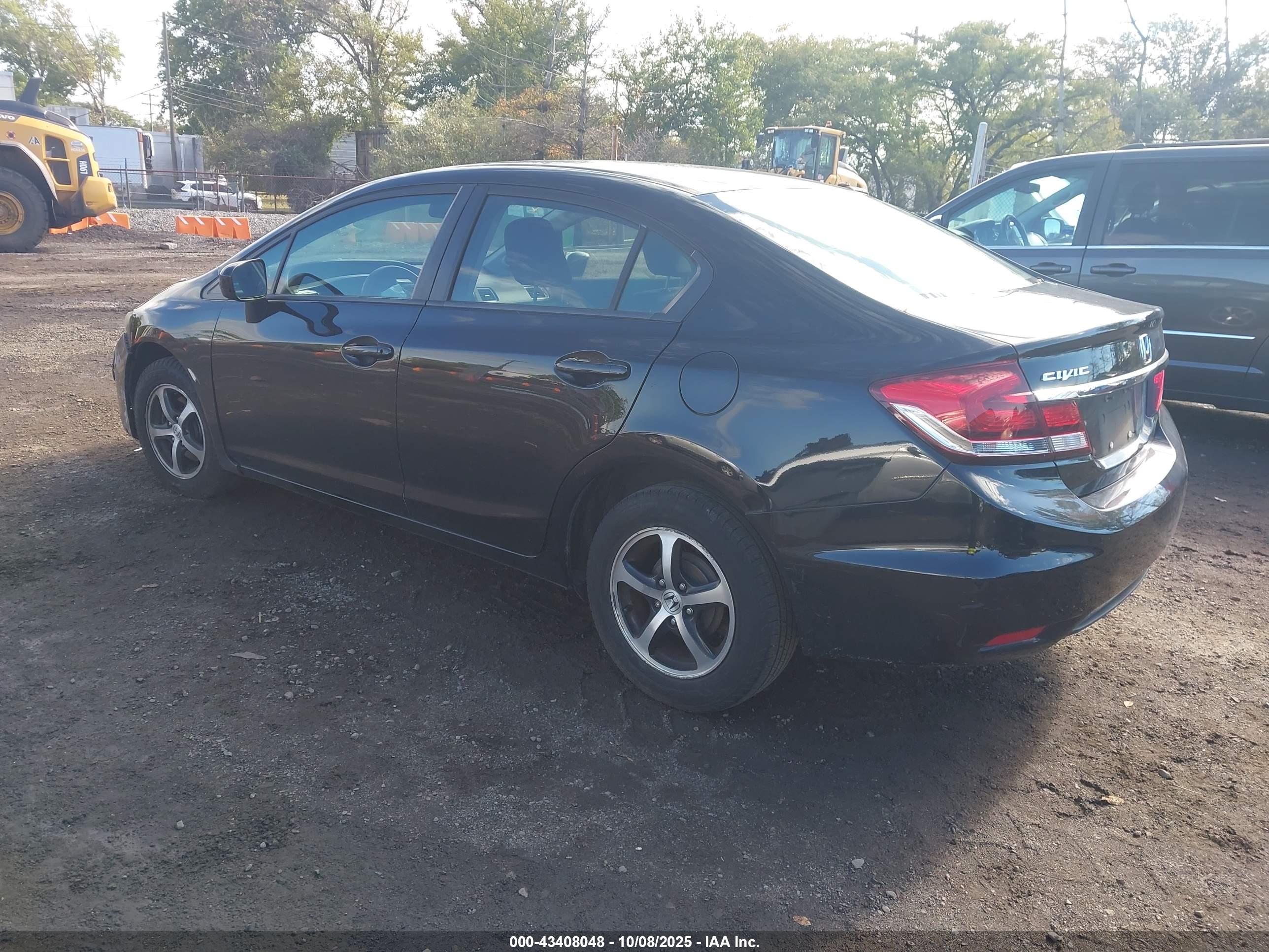 HONDA CIVIC image 3