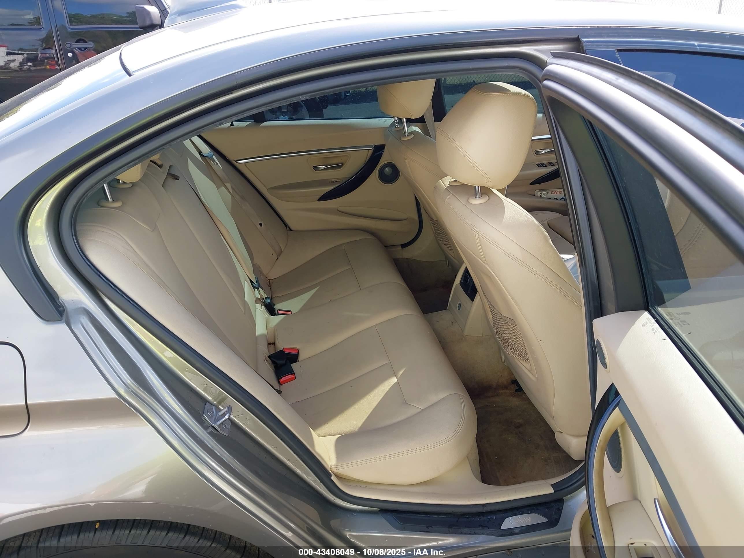 BMW 328I image 8