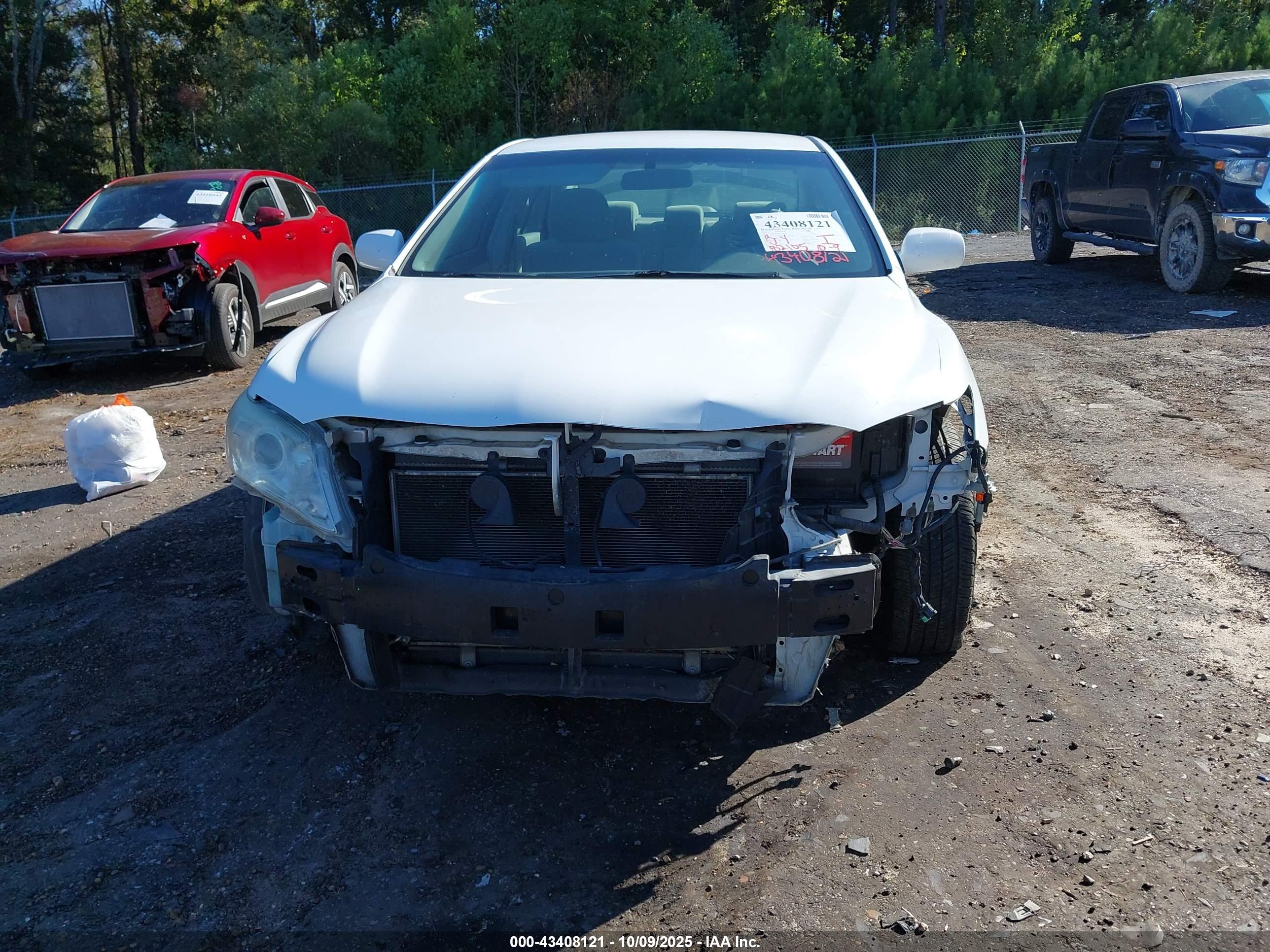 TOYOTA CAMRY image 6