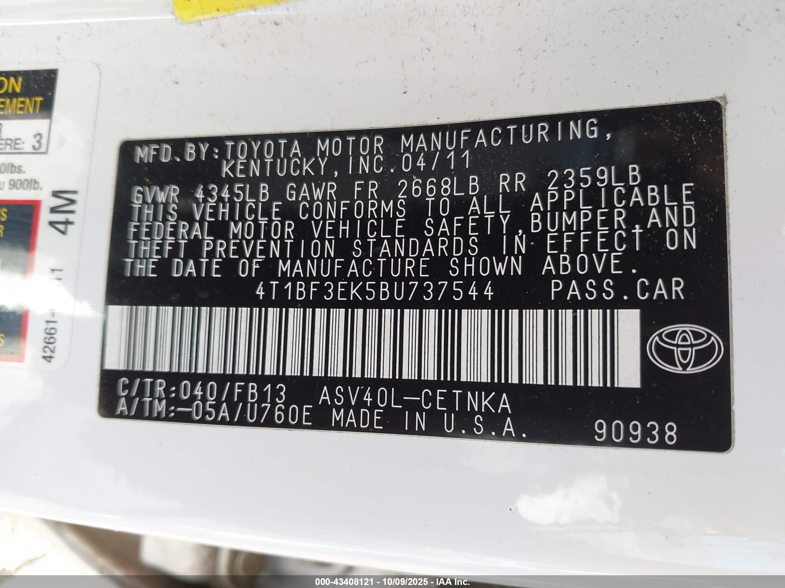 TOYOTA CAMRY image 9
