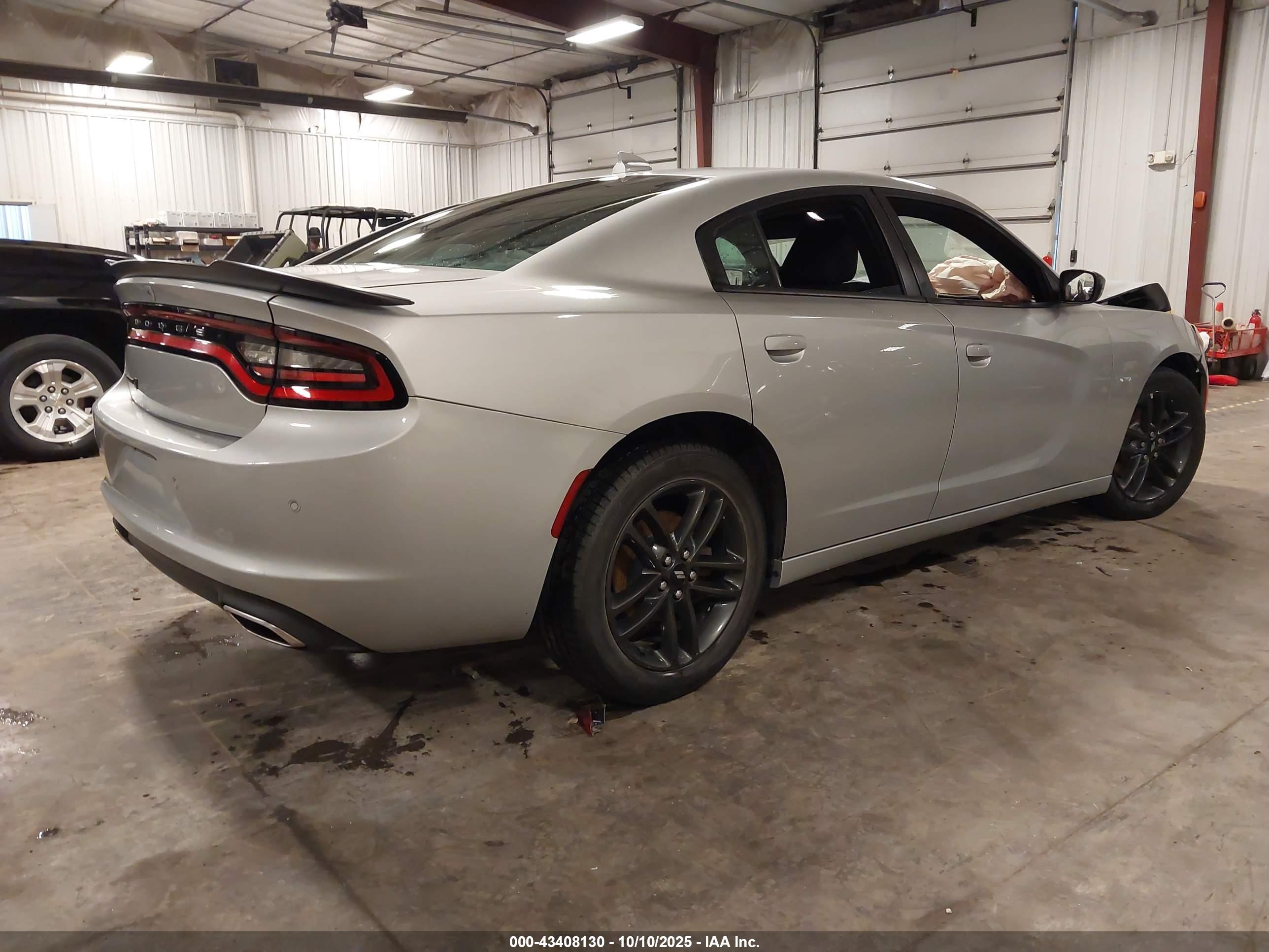 DODGE CHARGER image 4