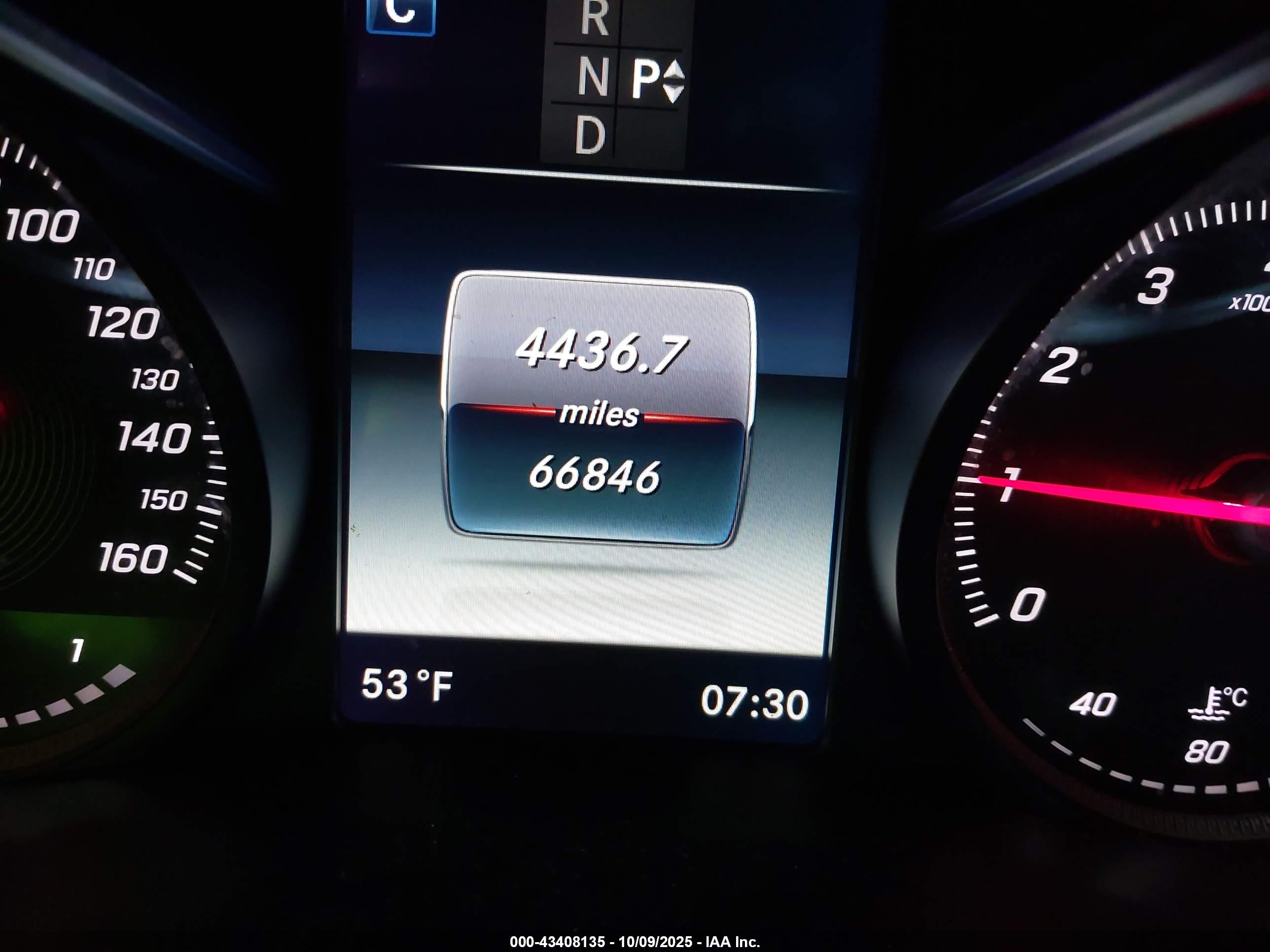 MERCEDES-BENZ C image 7