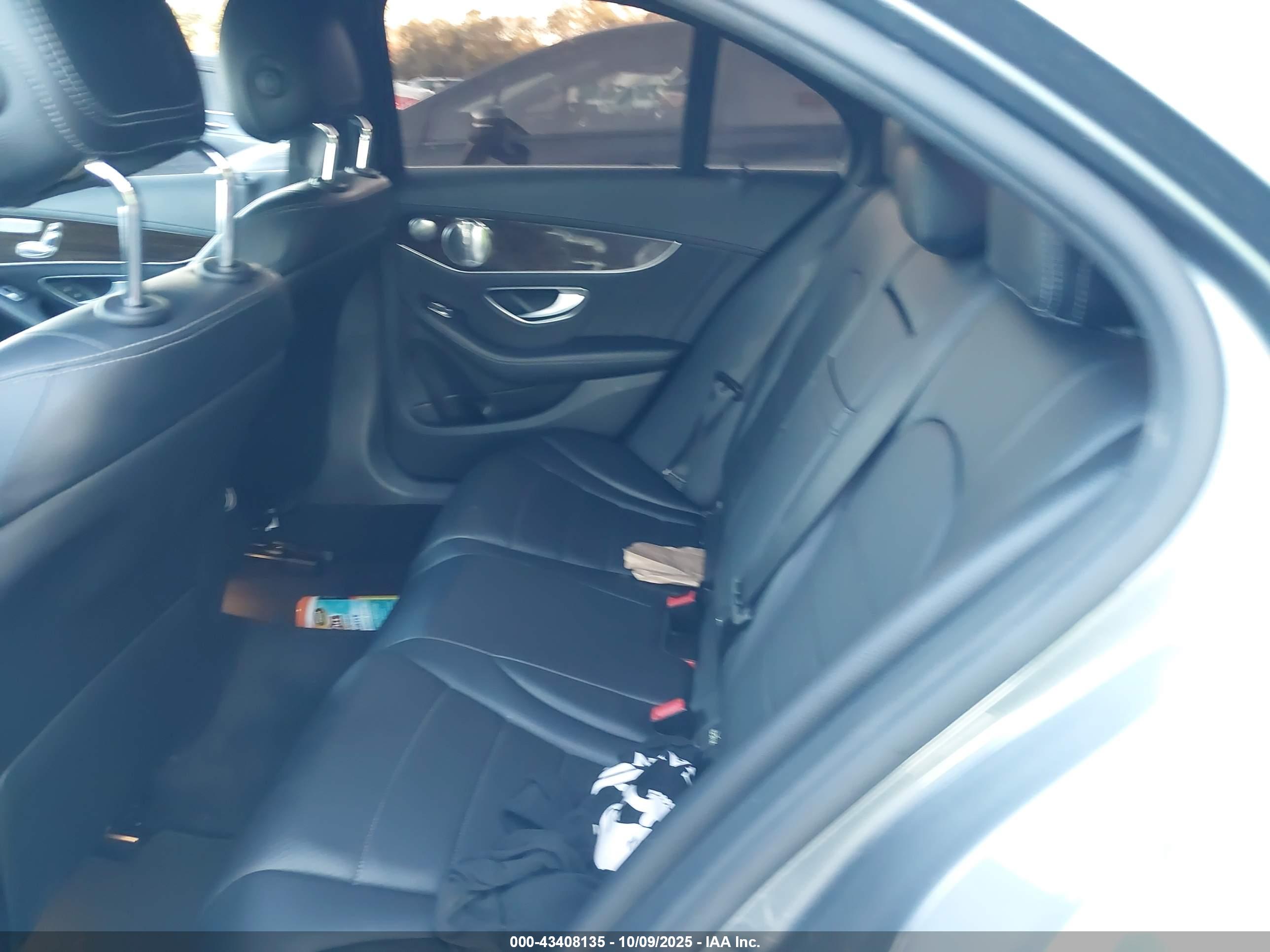 MERCEDES-BENZ C image 8