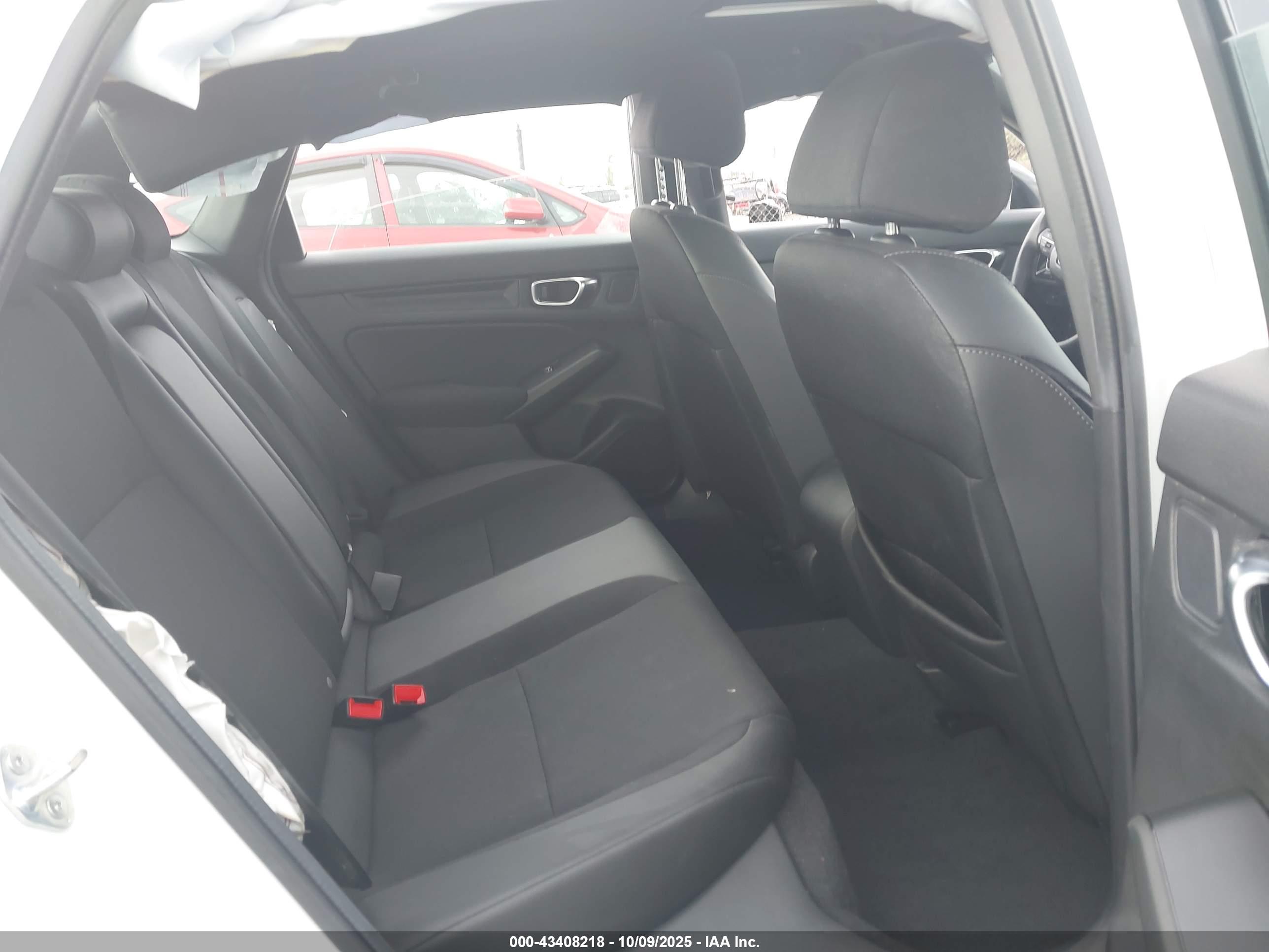 HONDA CIVIC image 8