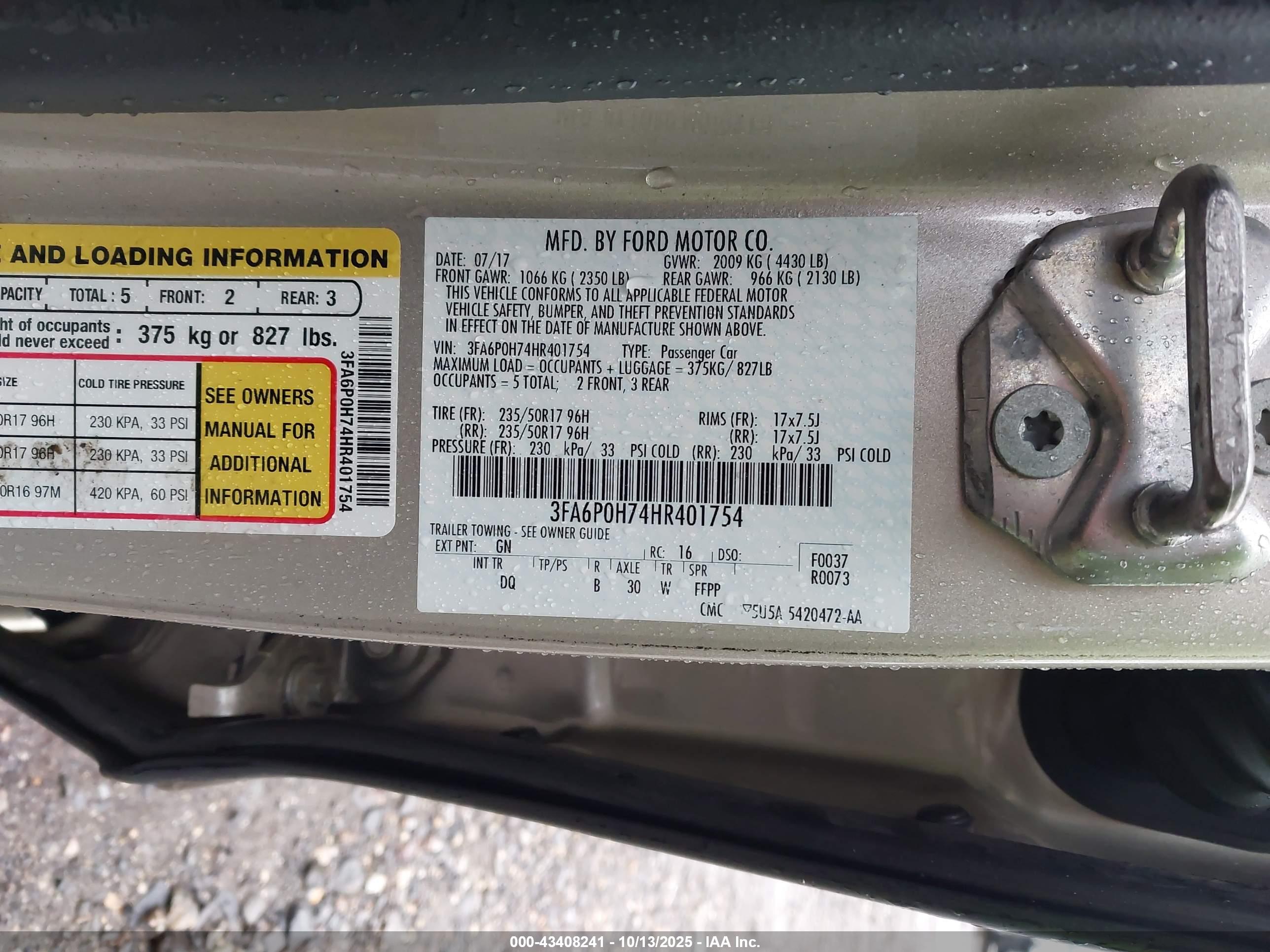 FORD FUSION image 9