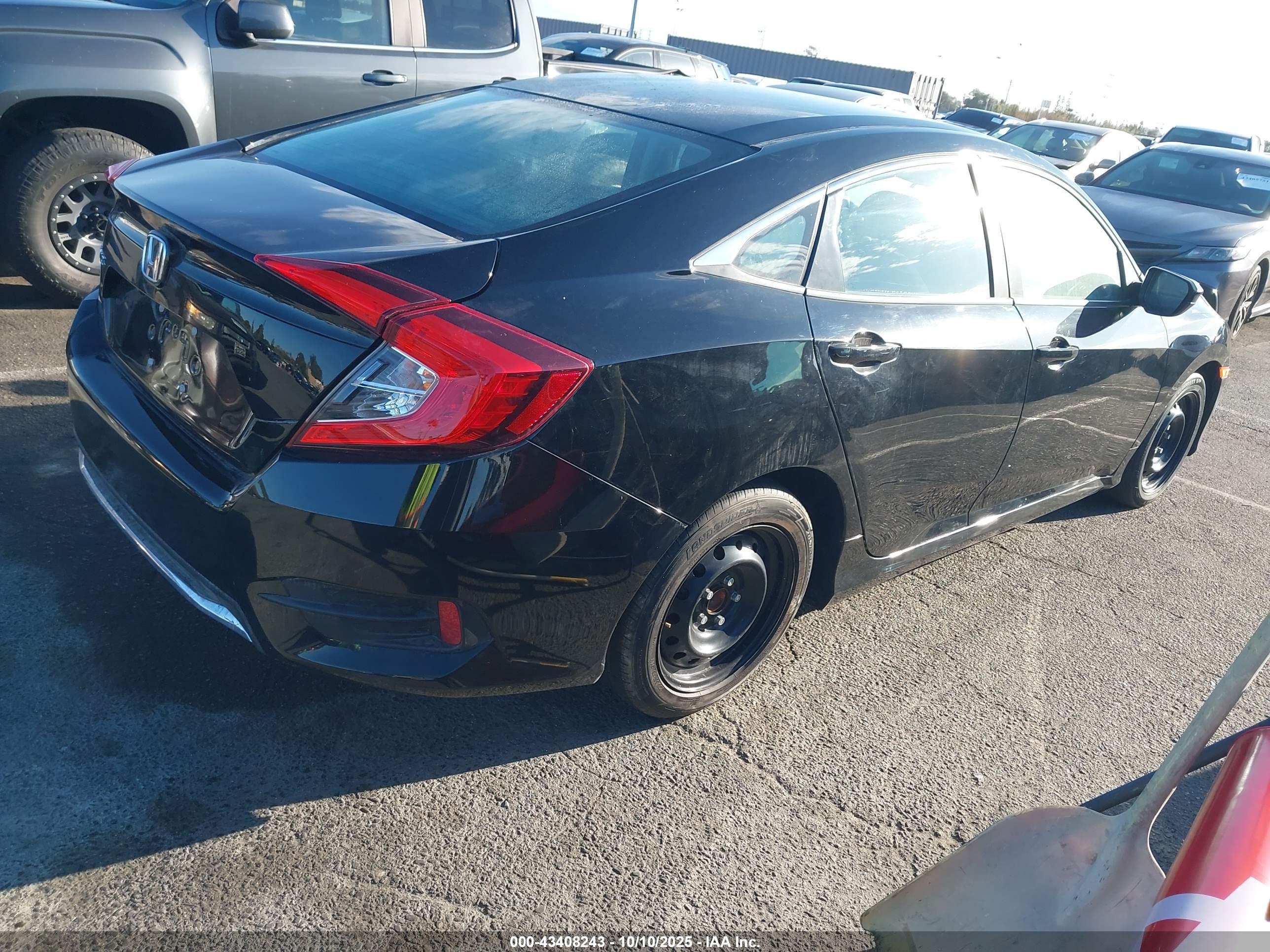 HONDA CIVIC image 4