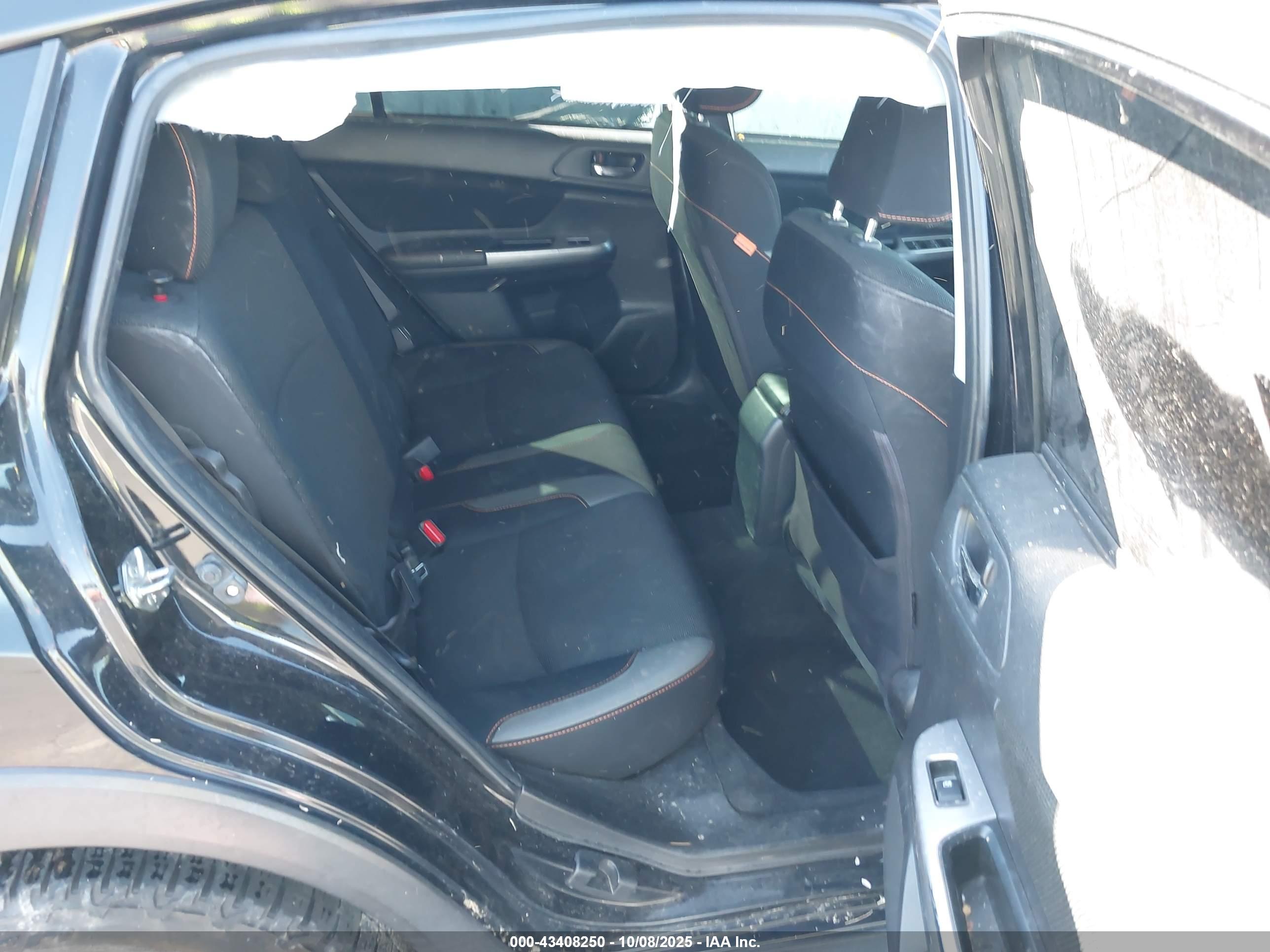 SUBARU CROSSTREK image 8