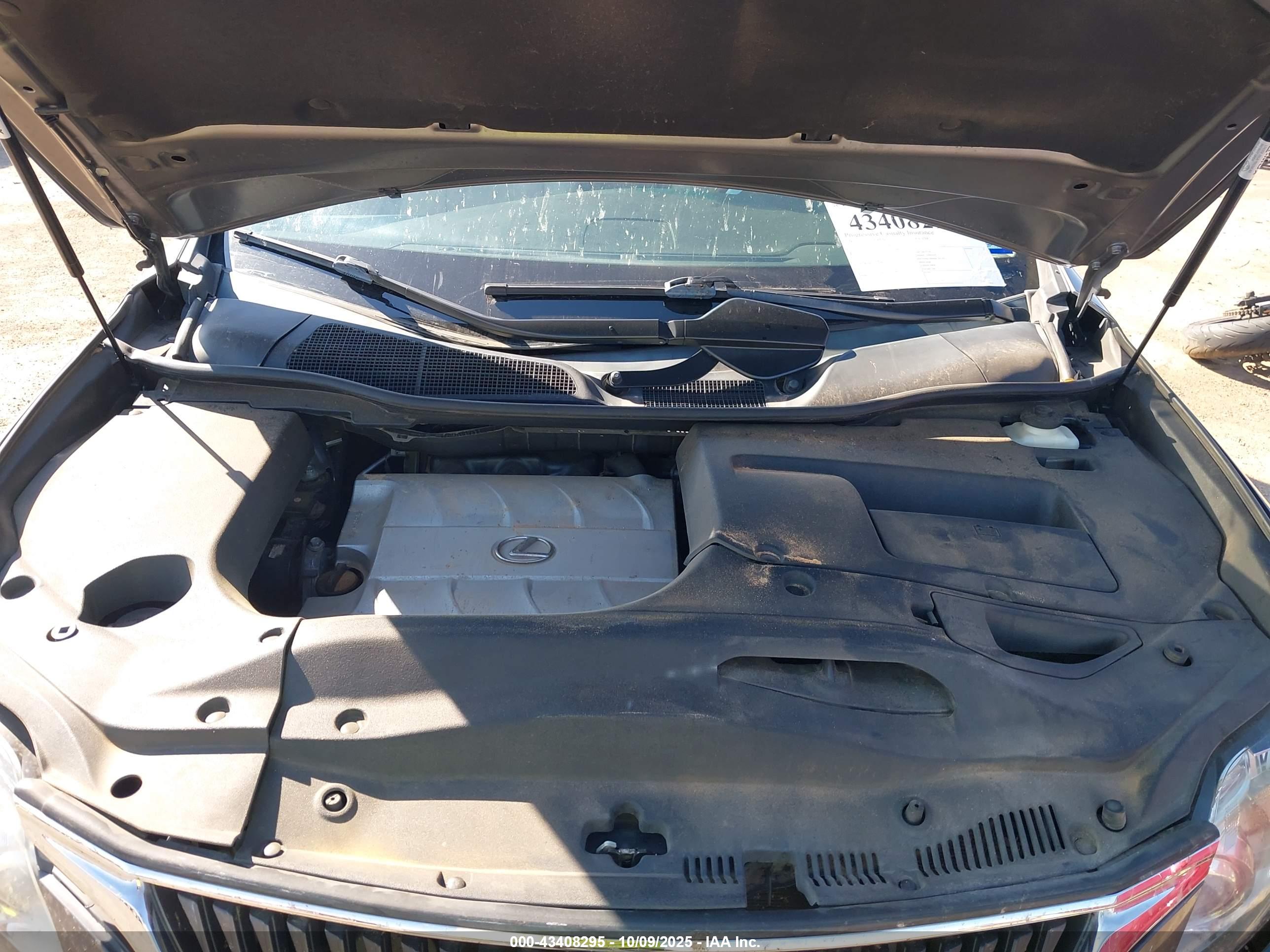 LEXUS RX image 10