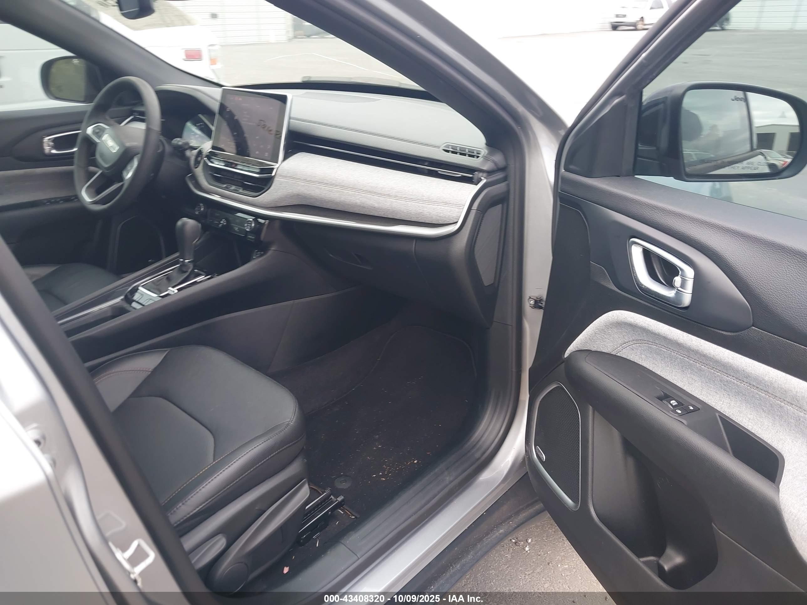 JEEP COMPASS image 5