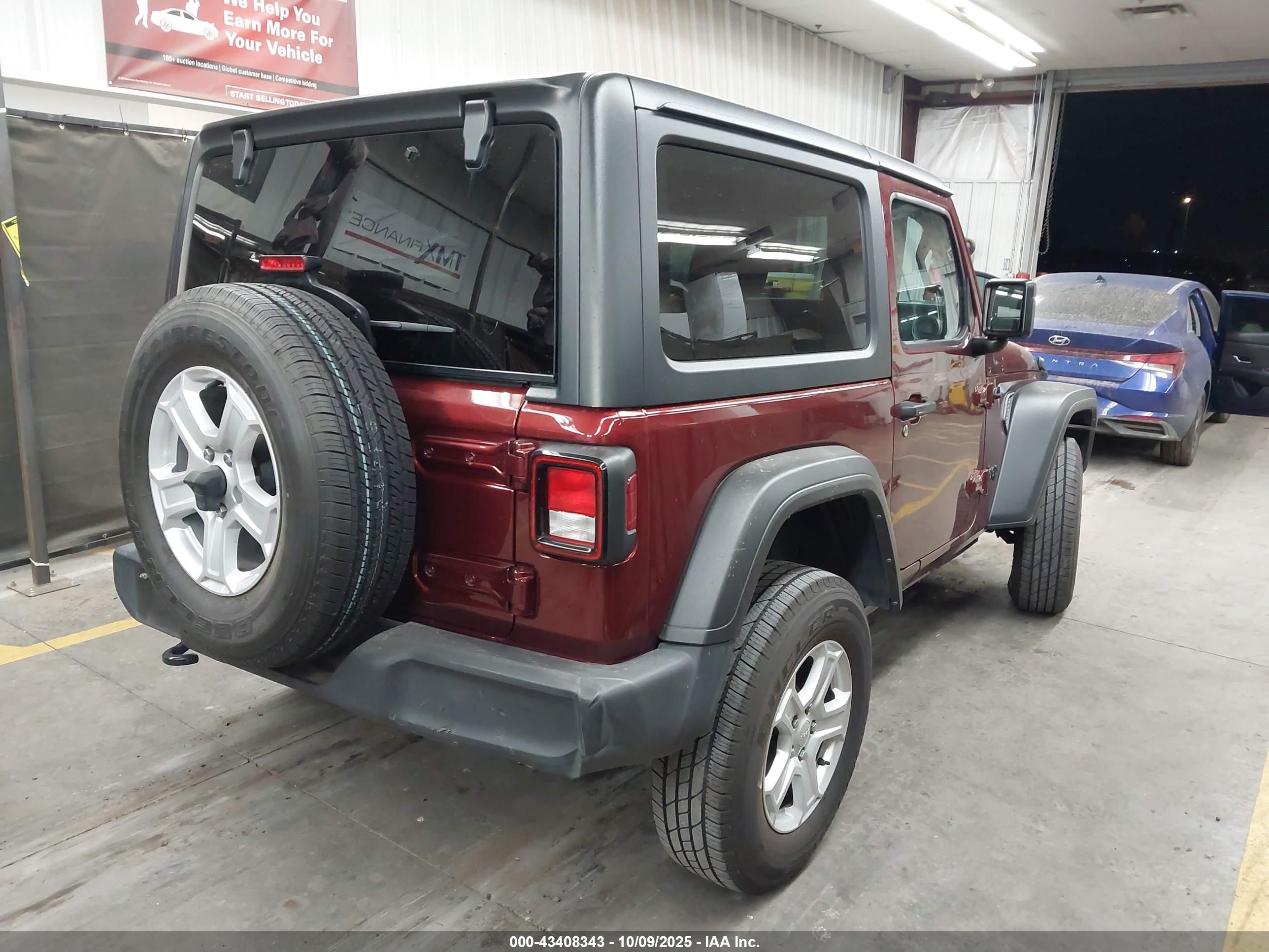 JEEP WRANGLER image 4