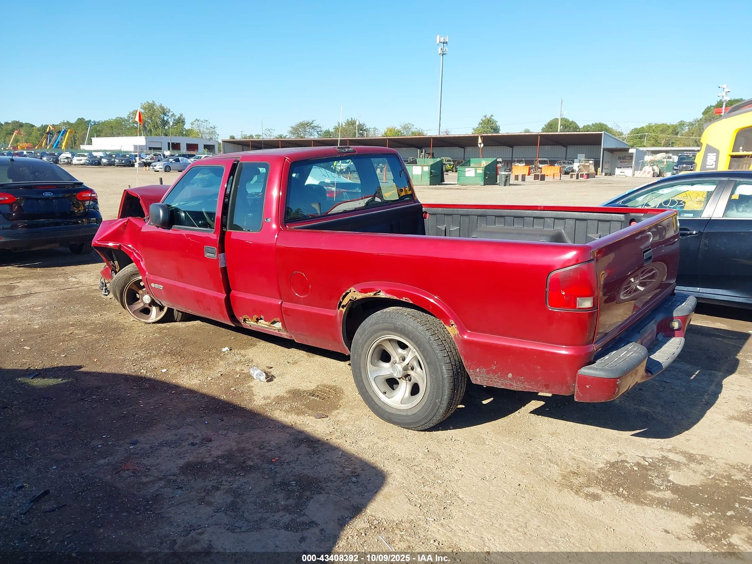 CHEVROLET S-10 image 3