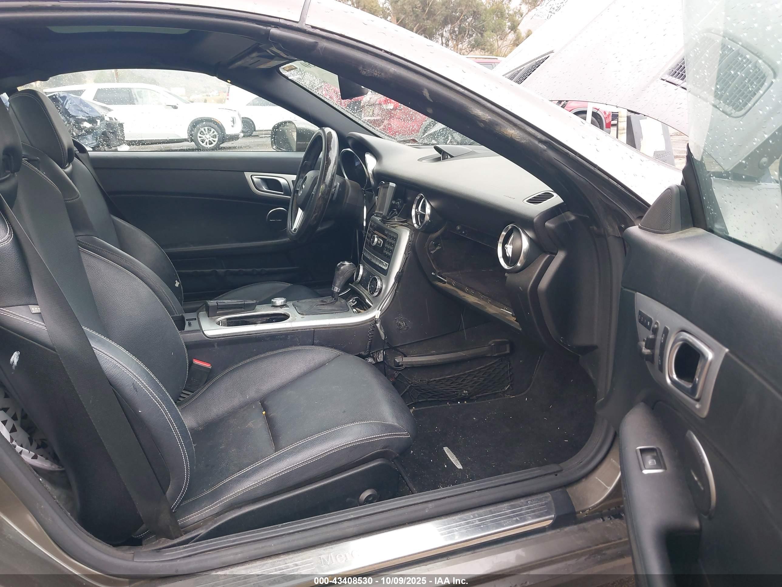 MERCEDES-BENZ SLK image 5