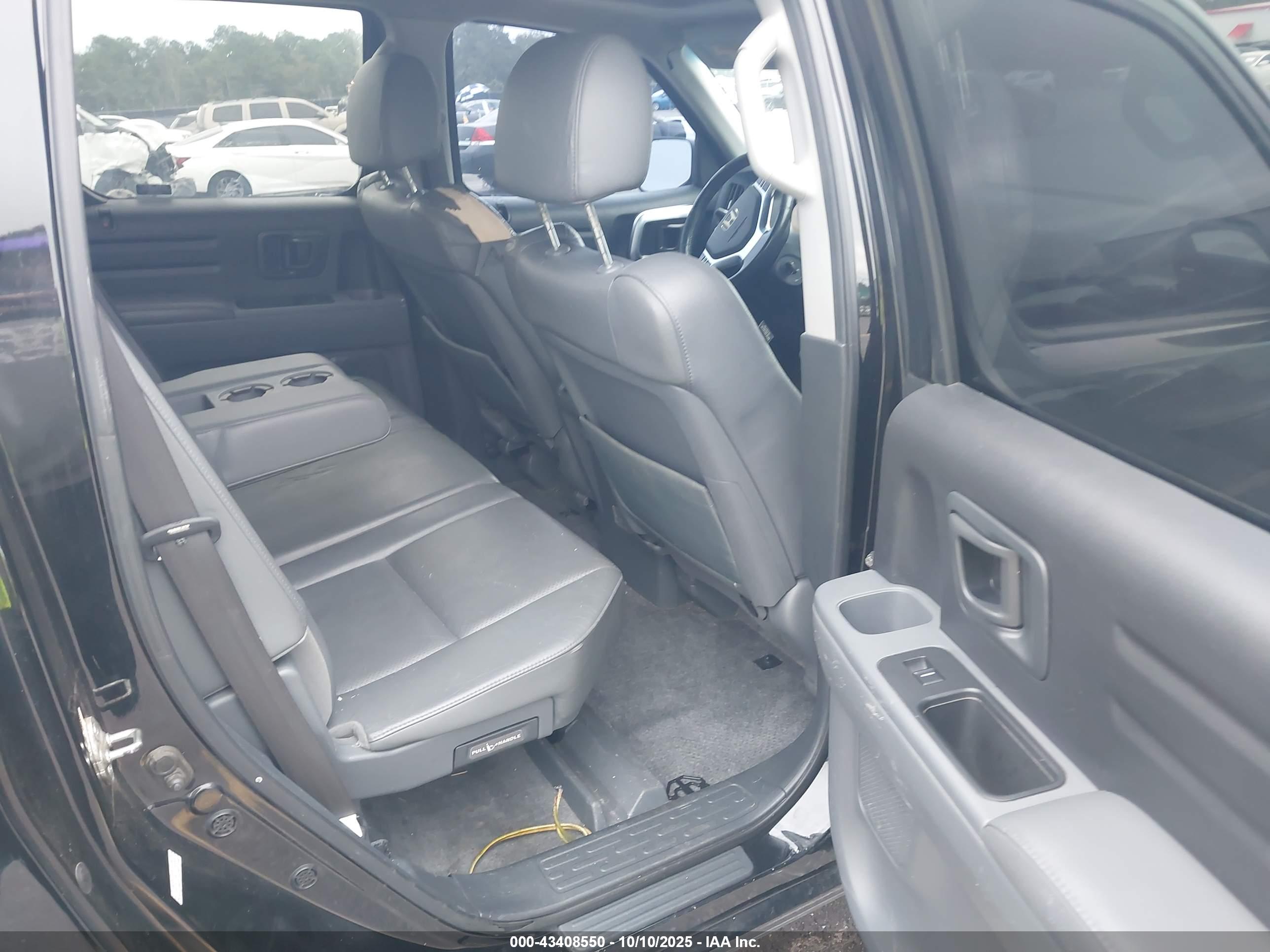 HONDA RIDGELINE image 8