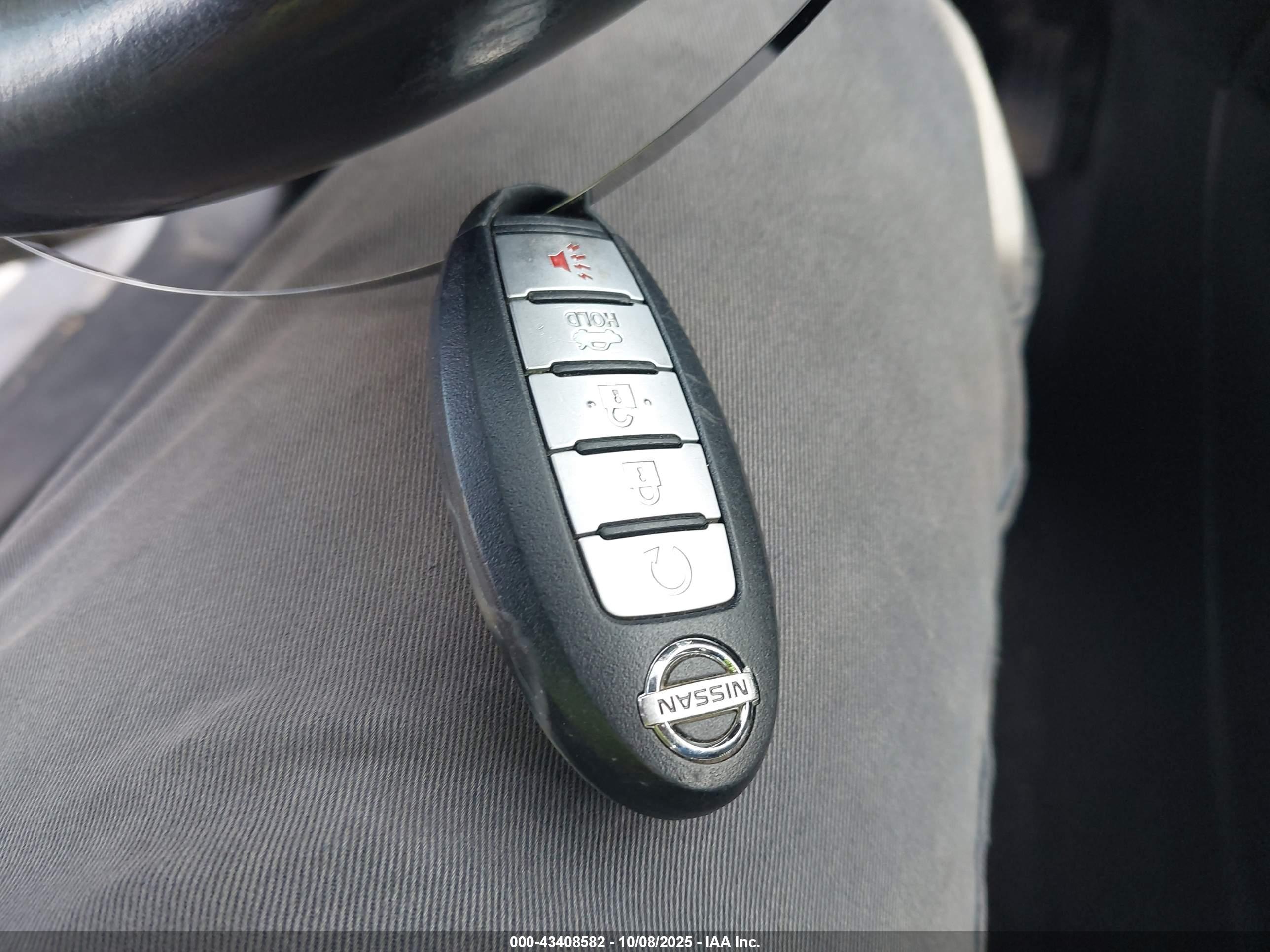 NISSAN ALTIMA image 11