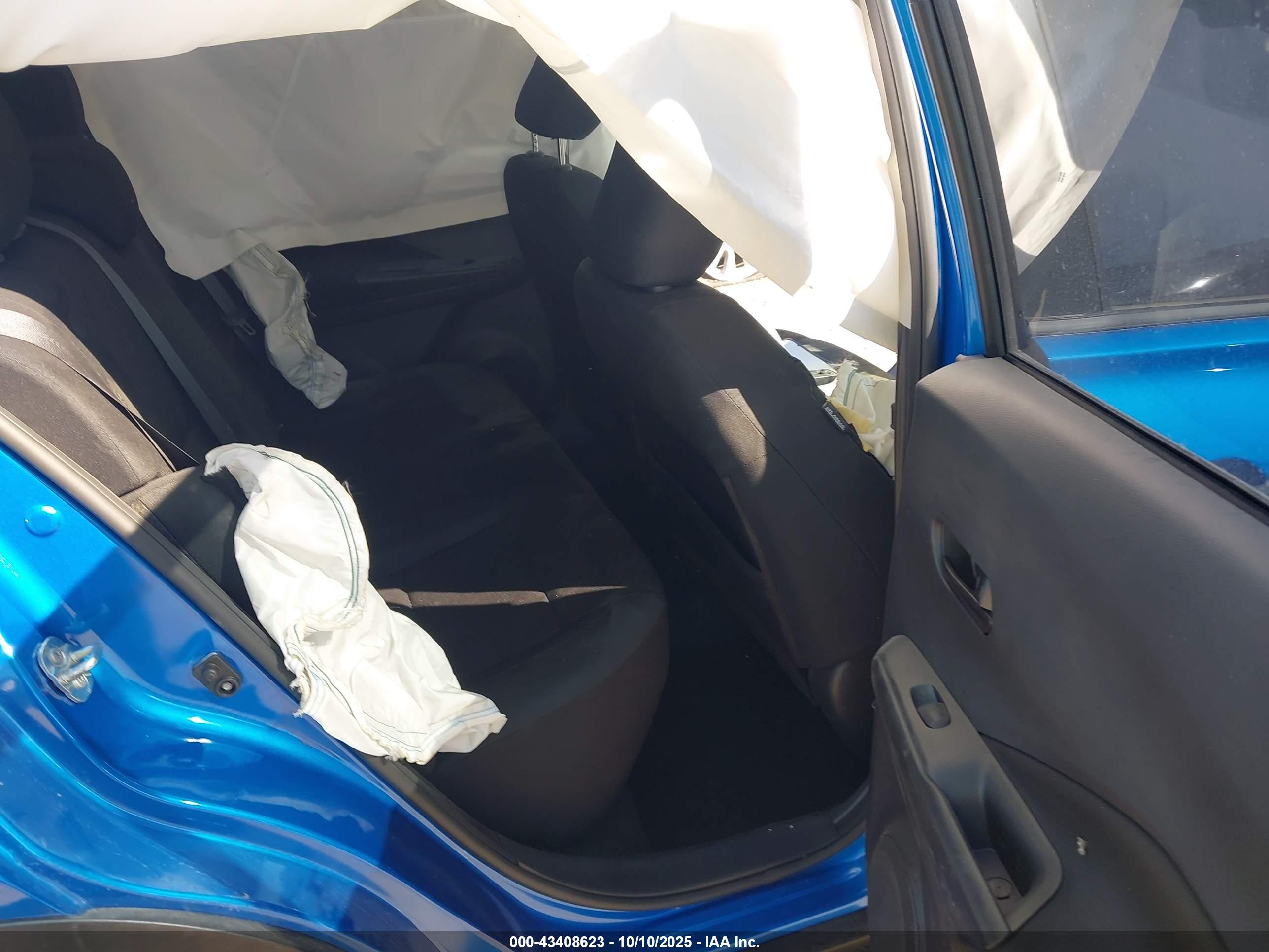 NISSAN KICKS image 8