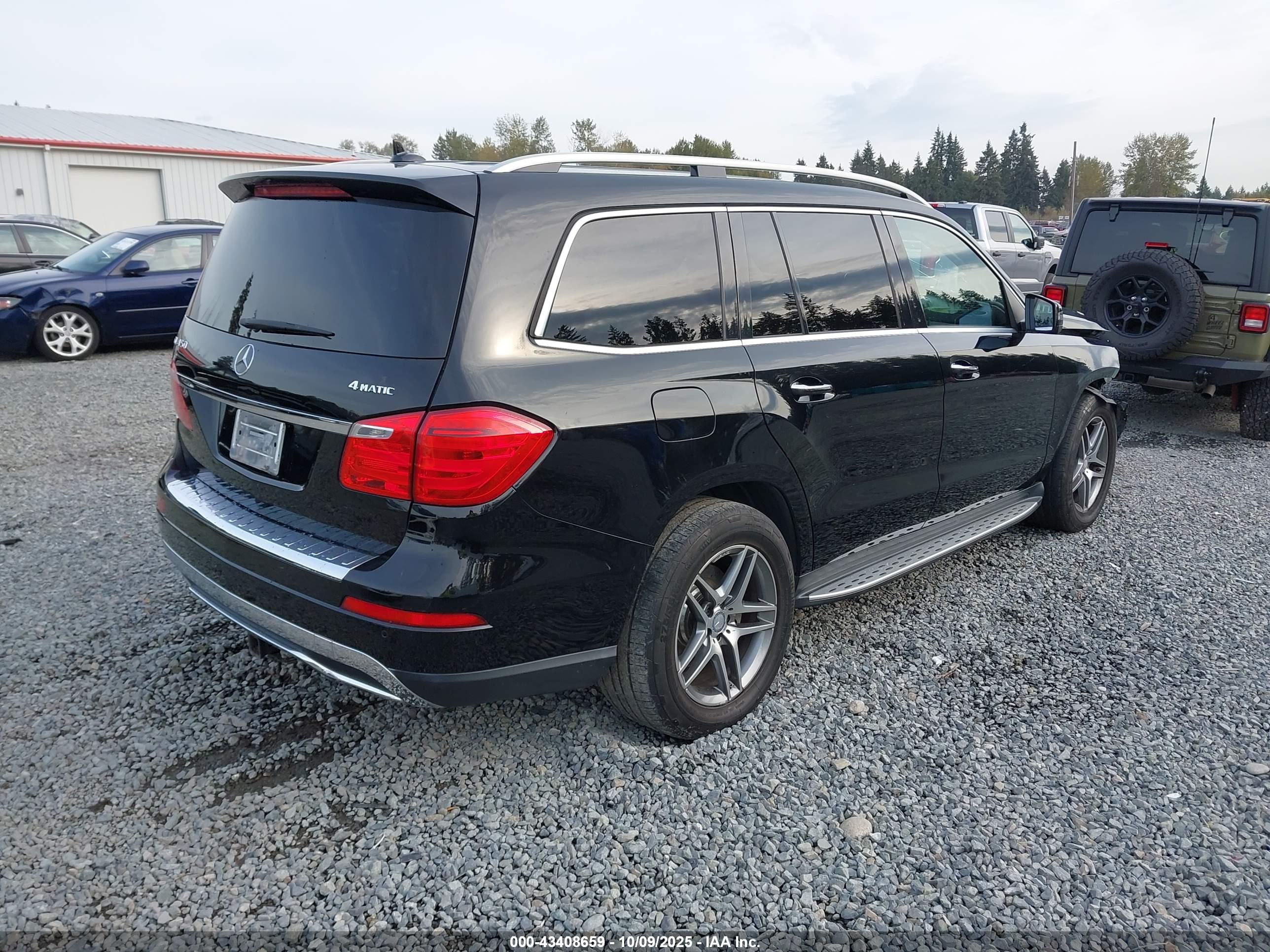MERCEDES-BENZ GL image 4