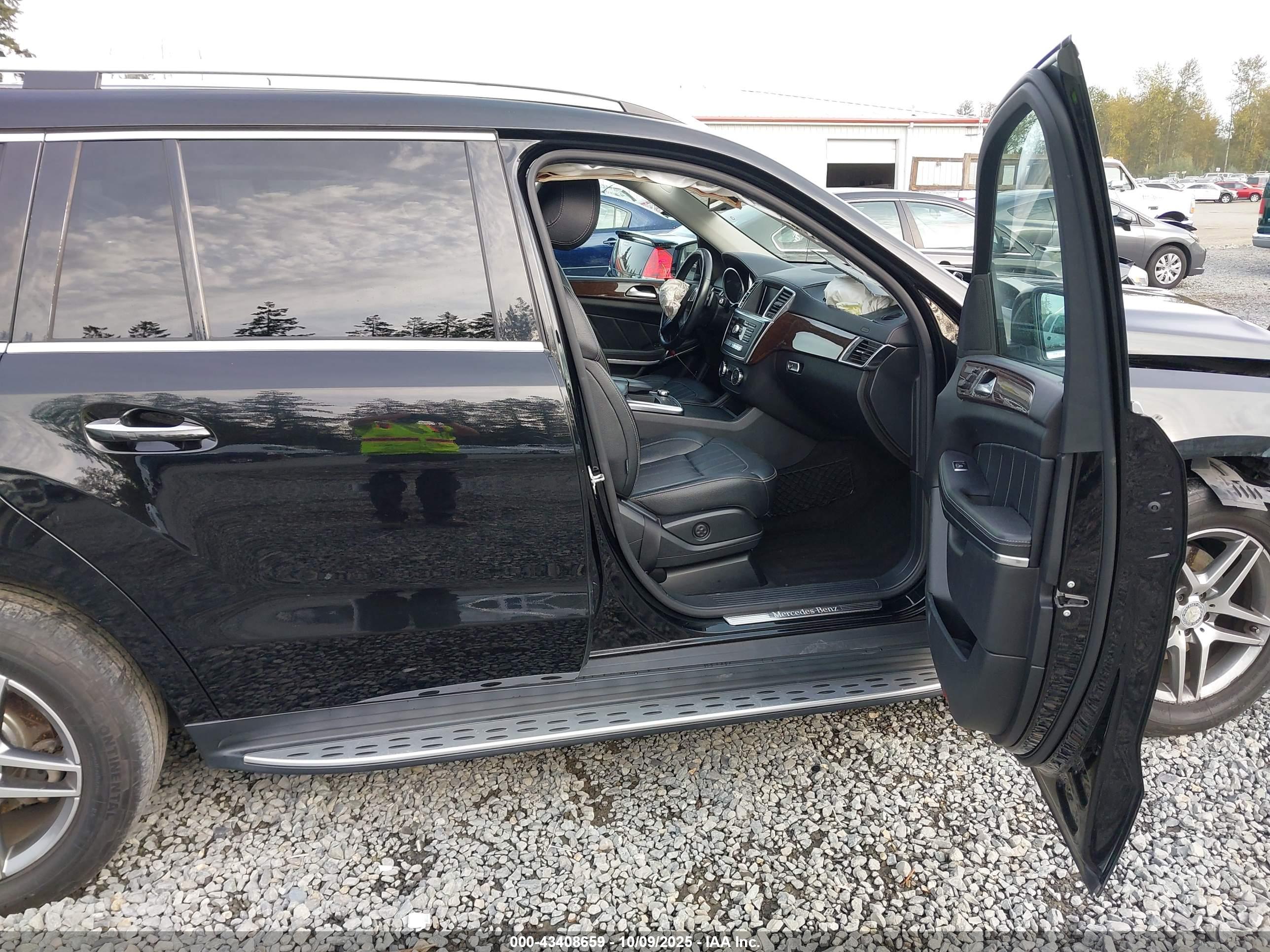 MERCEDES-BENZ GL image 5