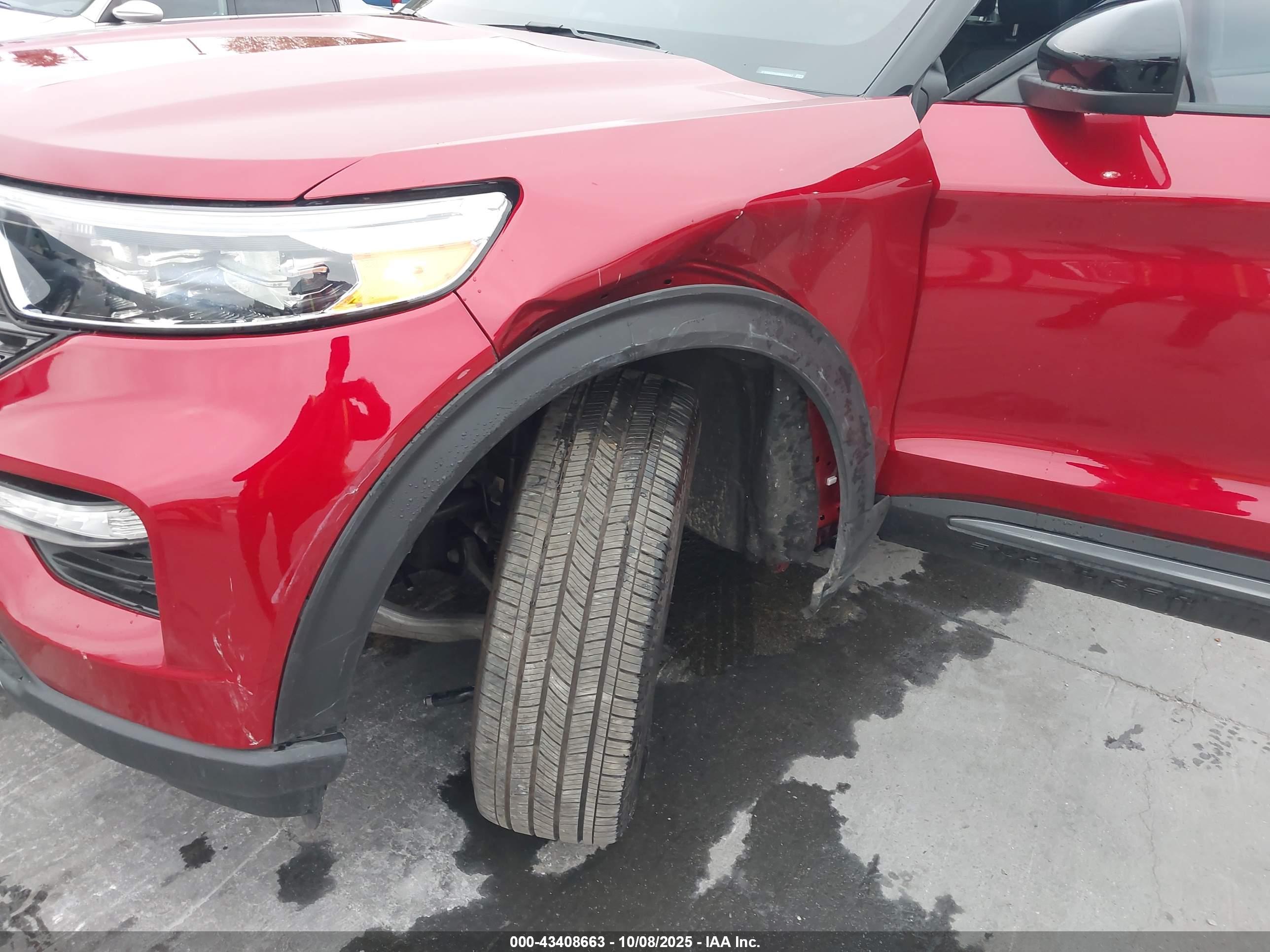 FORD EXPLORER image 6