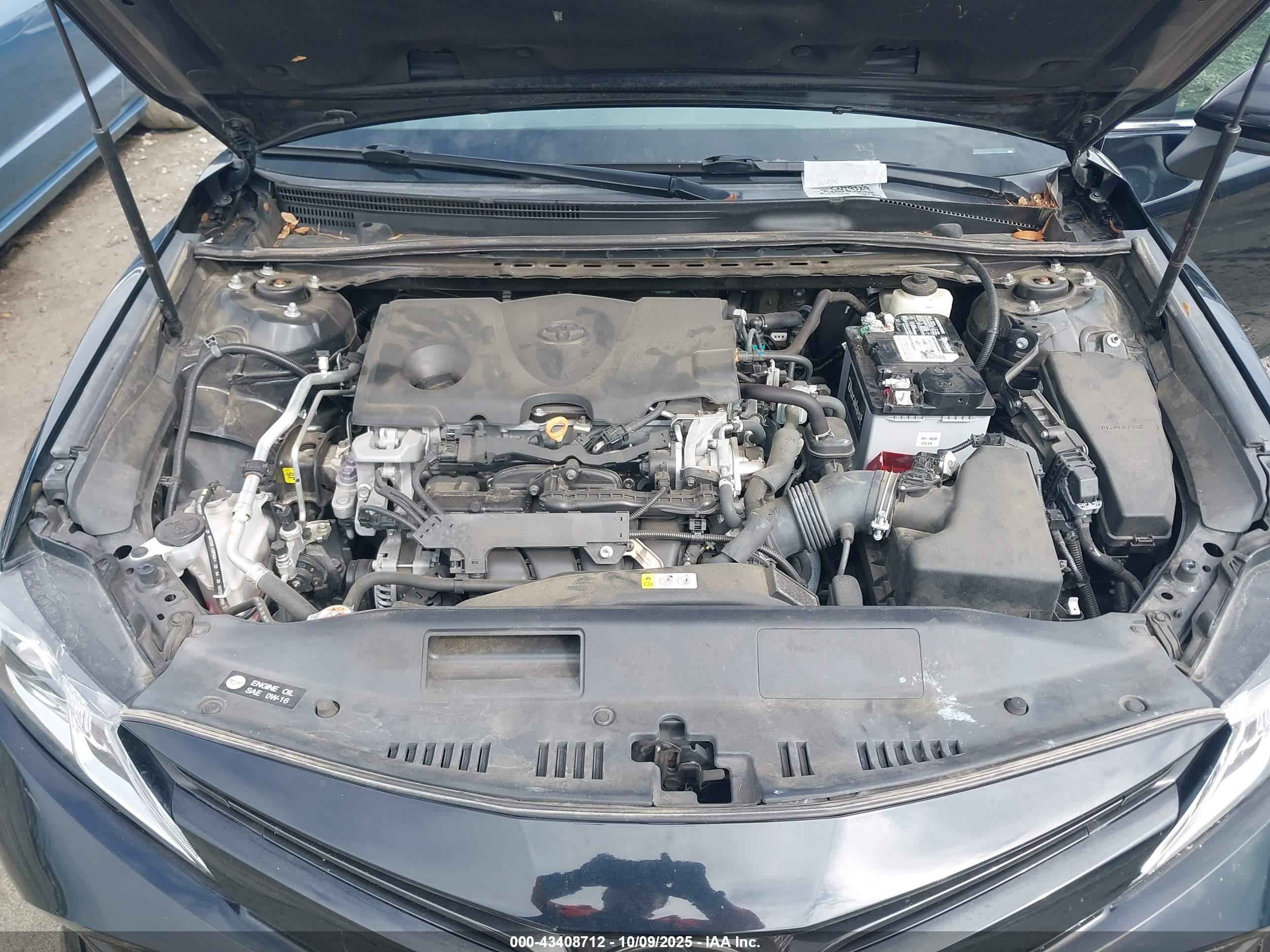 TOYOTA CAMRY image 10