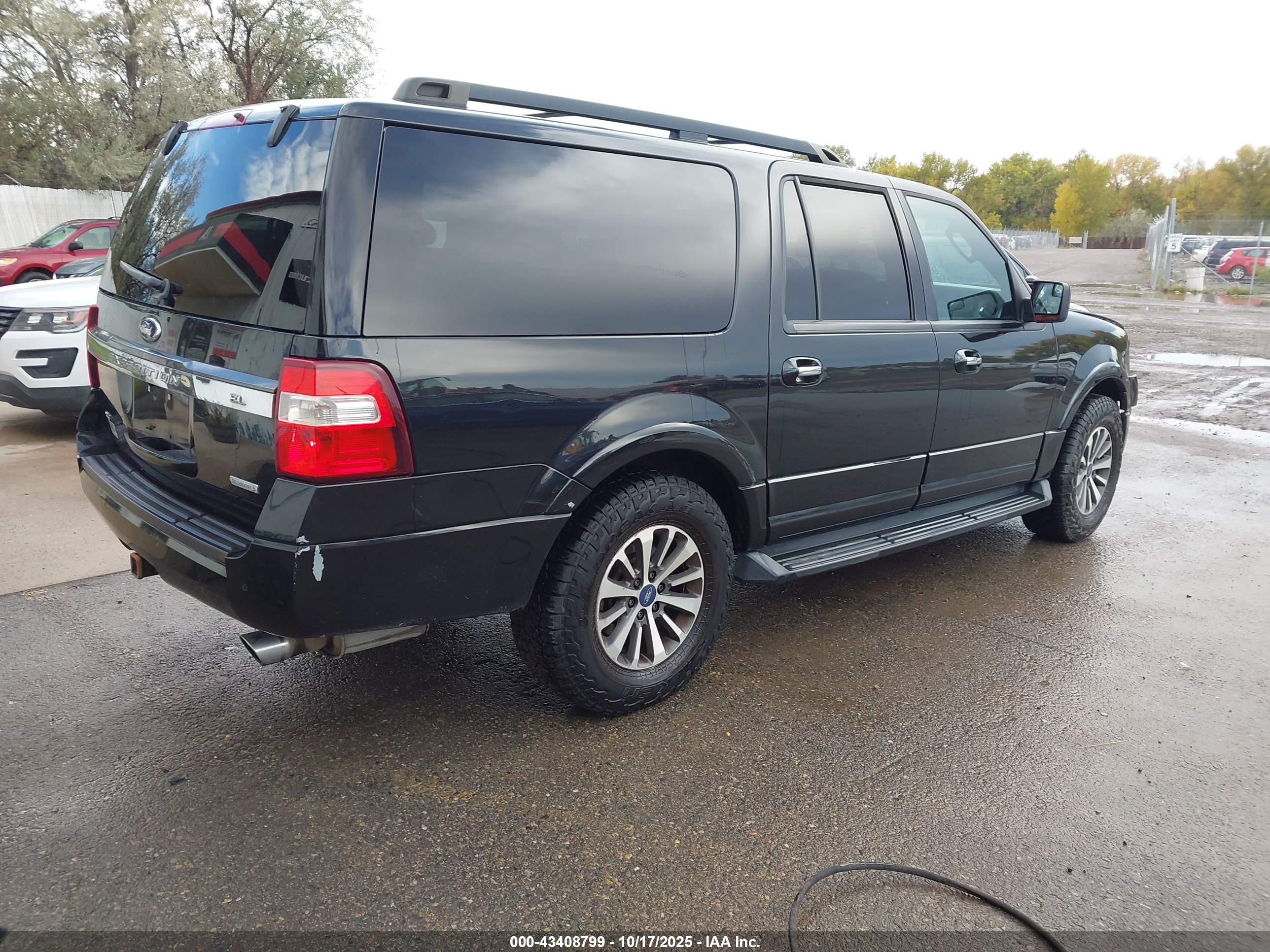 FORD EXPEDITION image 4