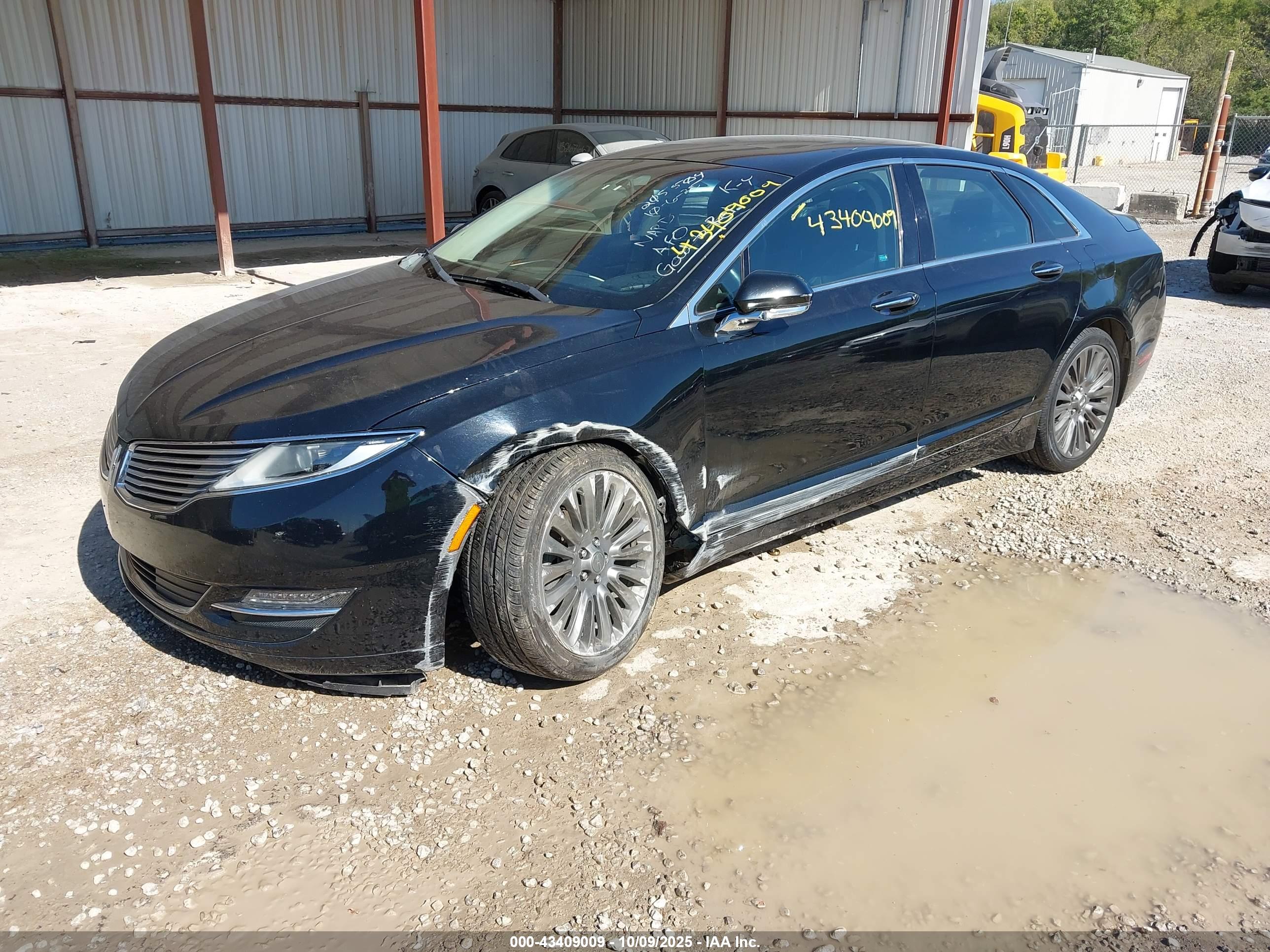 LINCOLN MKZ image 2