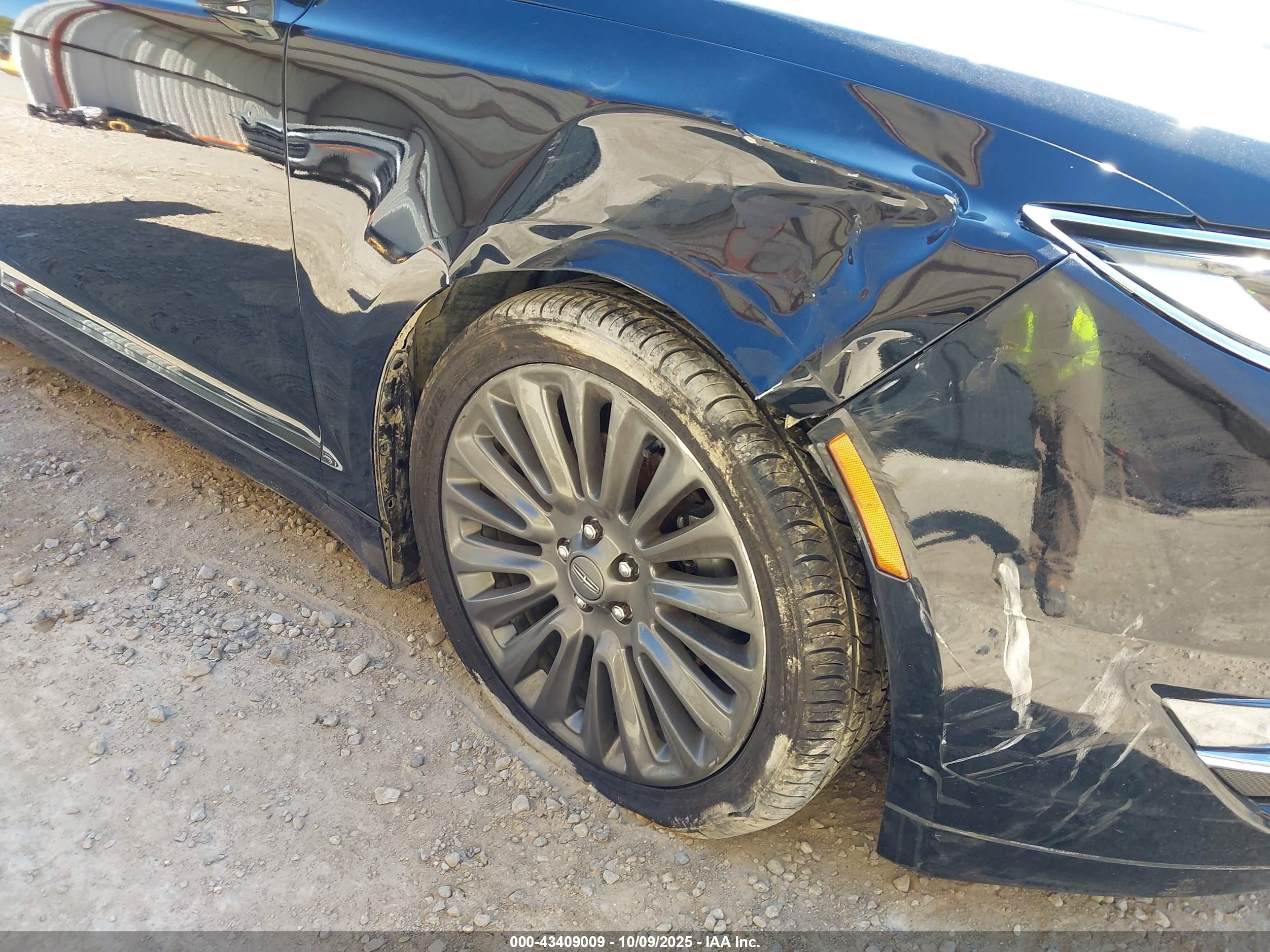 LINCOLN MKZ image 6