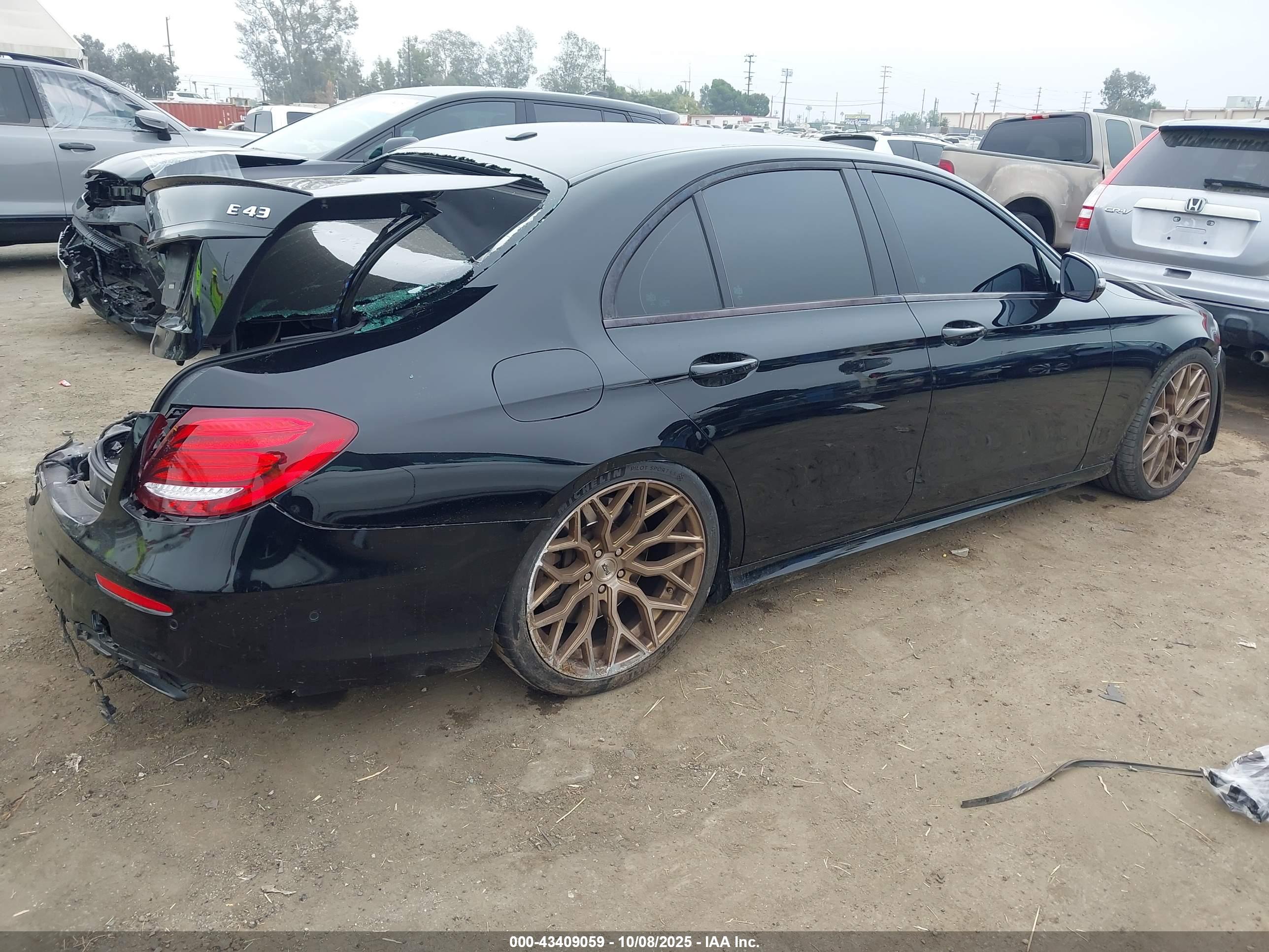 MERCEDES-BENZ AMG image 4