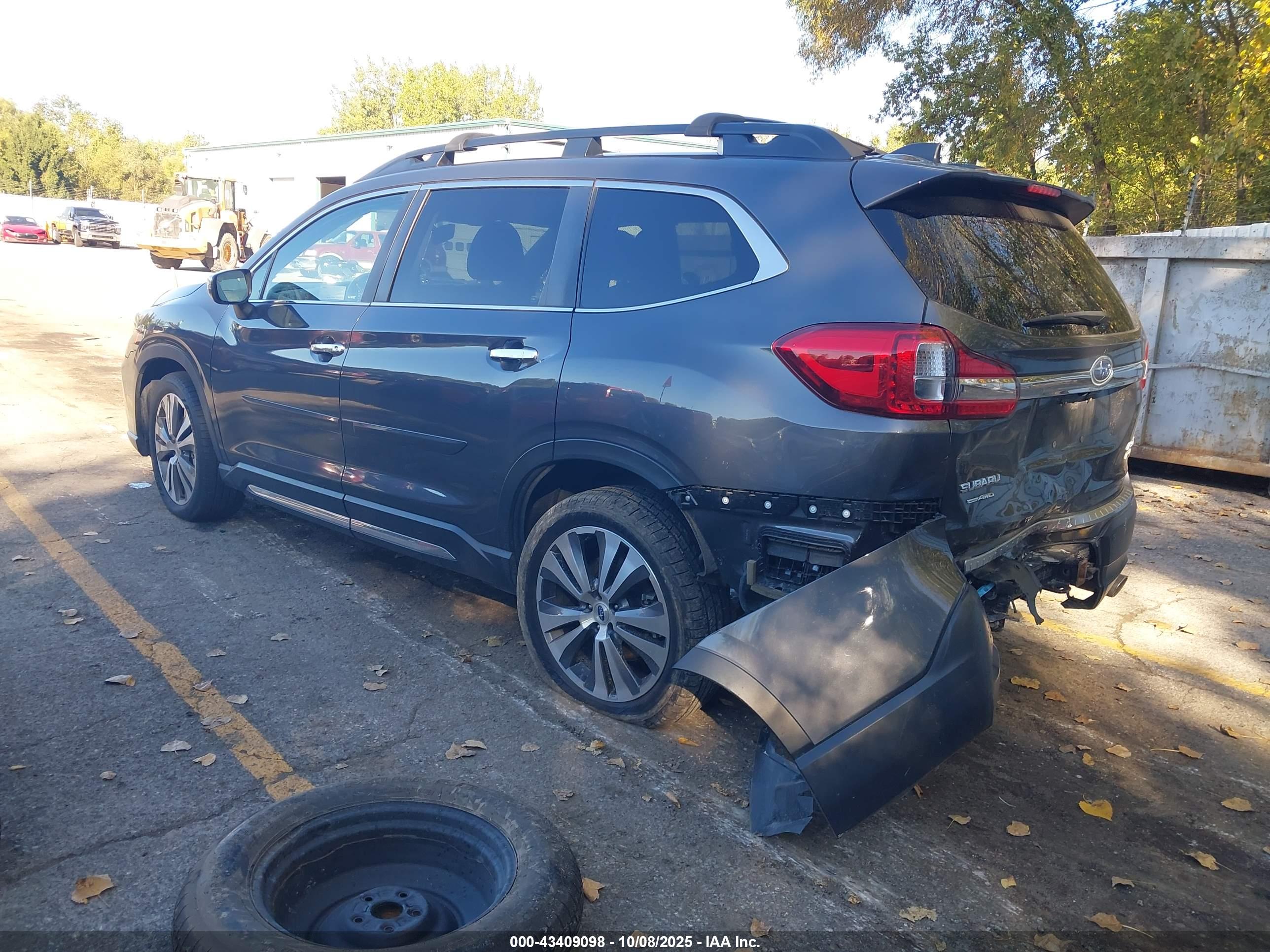 SUBARU ASCENT image 3