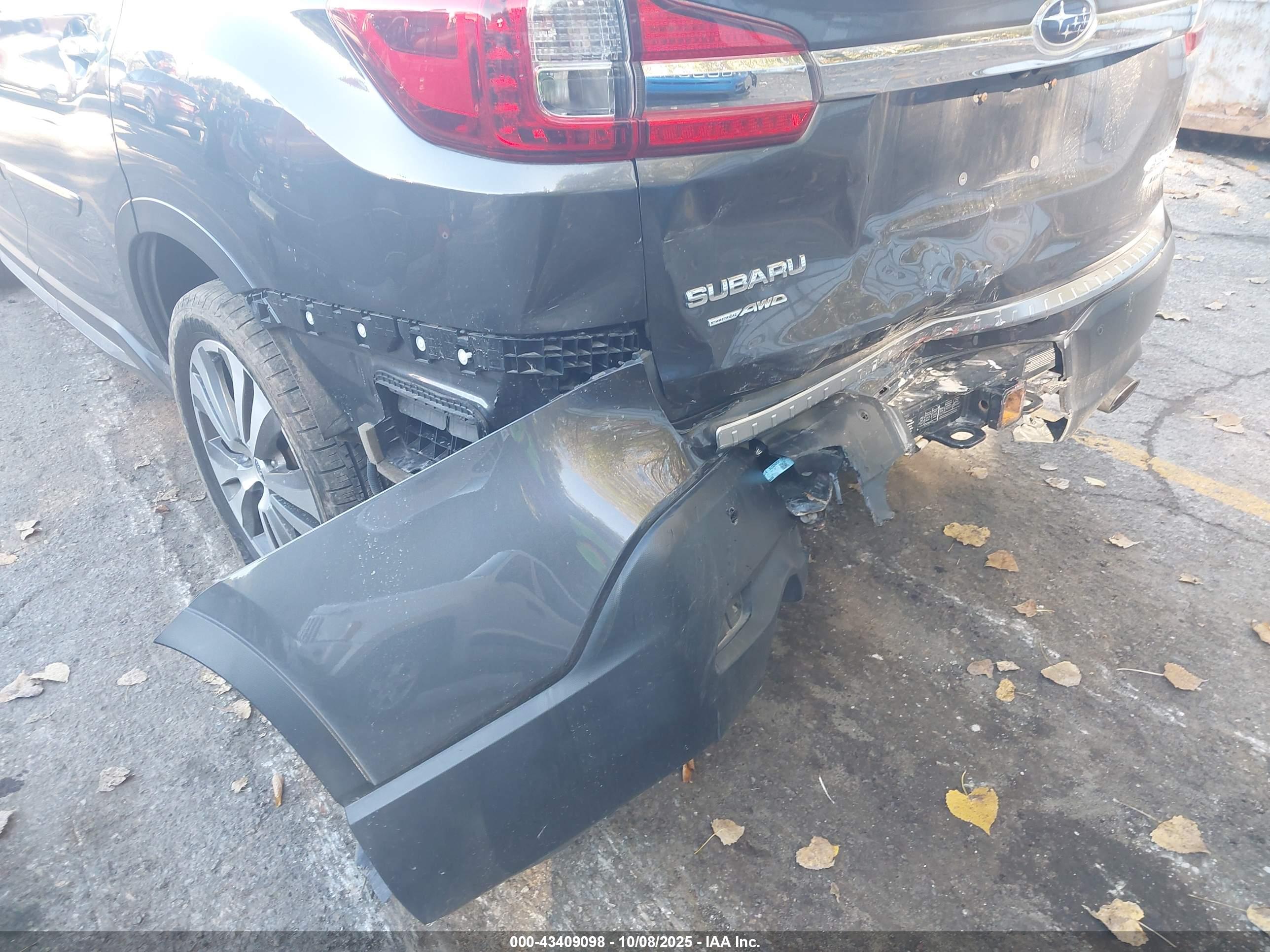SUBARU ASCENT image 6