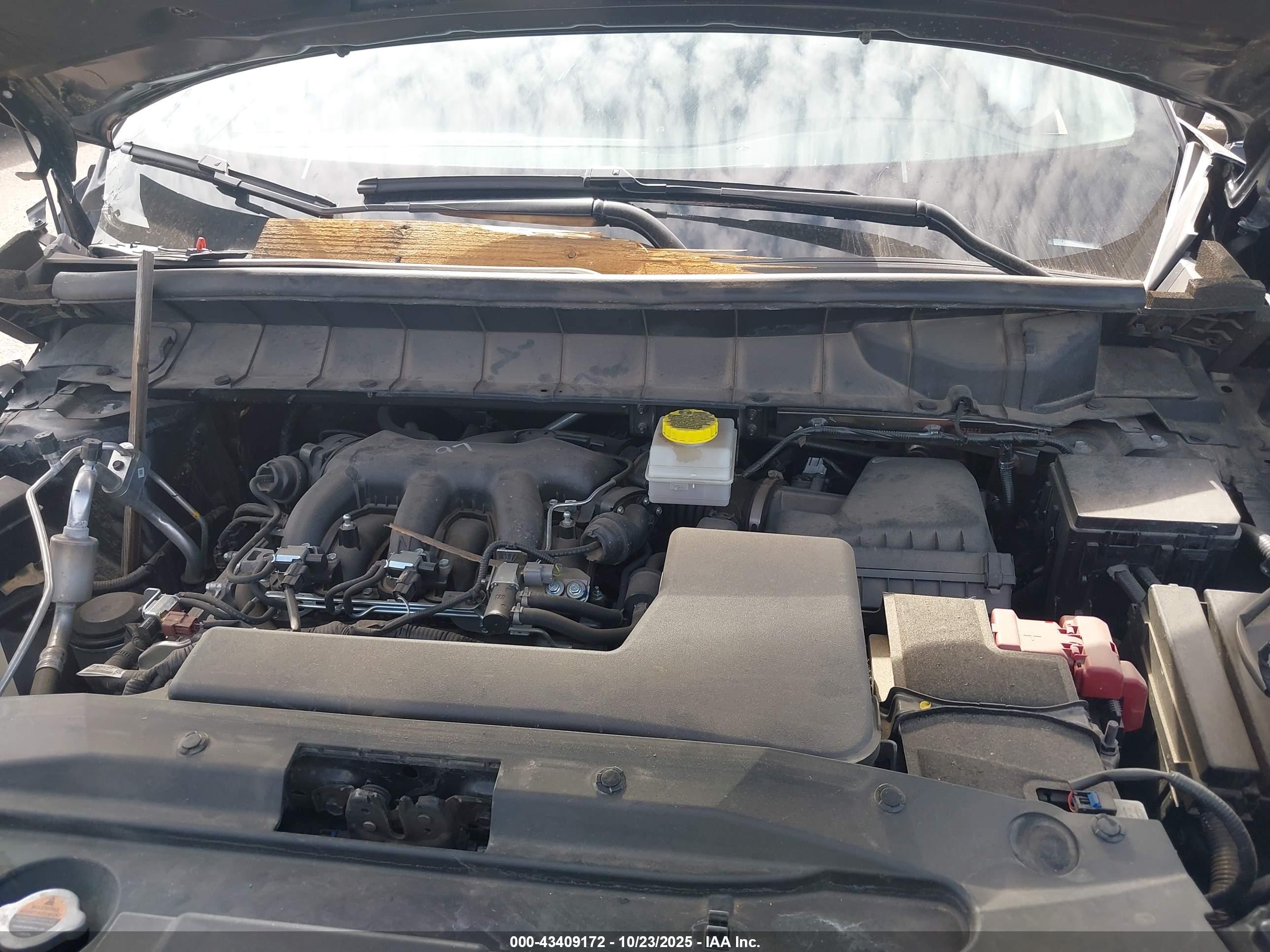 NISSAN PATHFINDER image 10