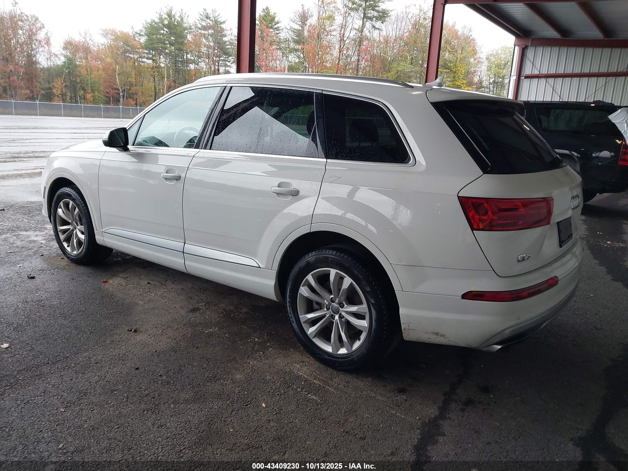 AUDI Q7 image 3