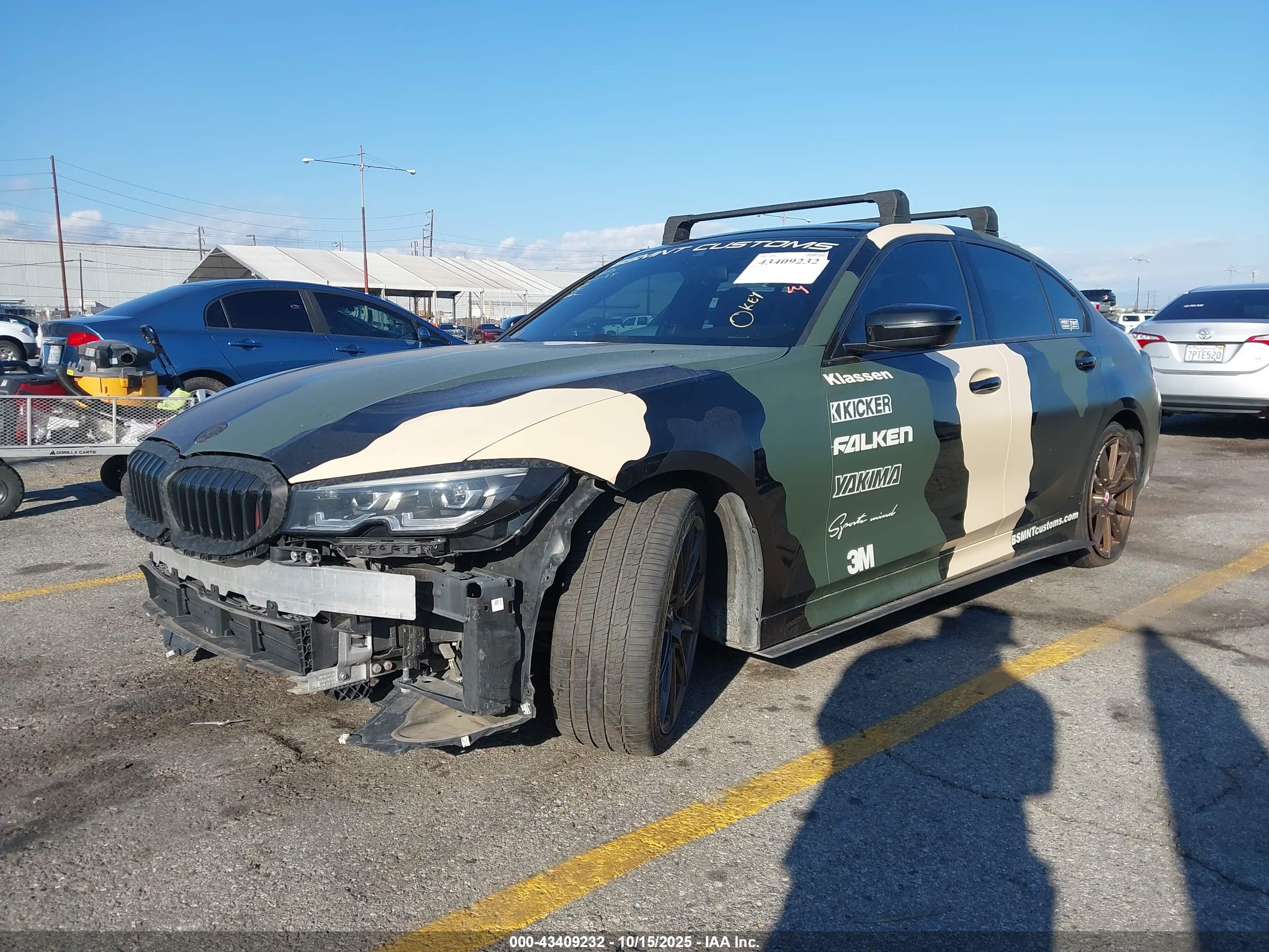BMW 330I image 2
